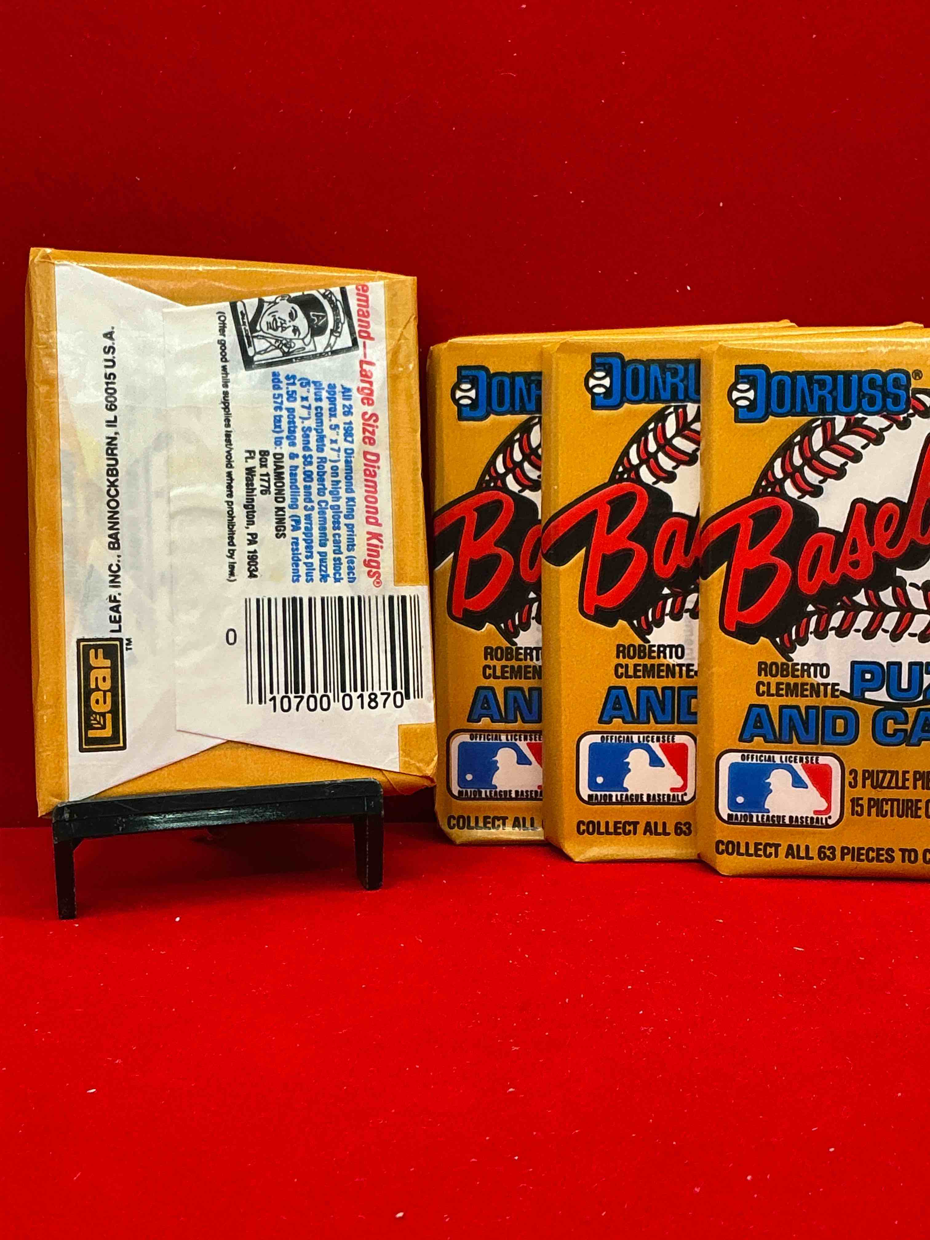Condition photo showing New/Like New for absolutely fully loaded! 1987 donruss baseball unopened collectible sports trading card wax pack, direct from original retail case. this year is loaded with rookies! search for rookies from greg maddox (psa 10 value $200+), barry bonds (psa 10 value $150+), bo jackson (psa 10 value $175+), mark mcgwire rated rookie & more! these packs are drying up & getting very hard to find!