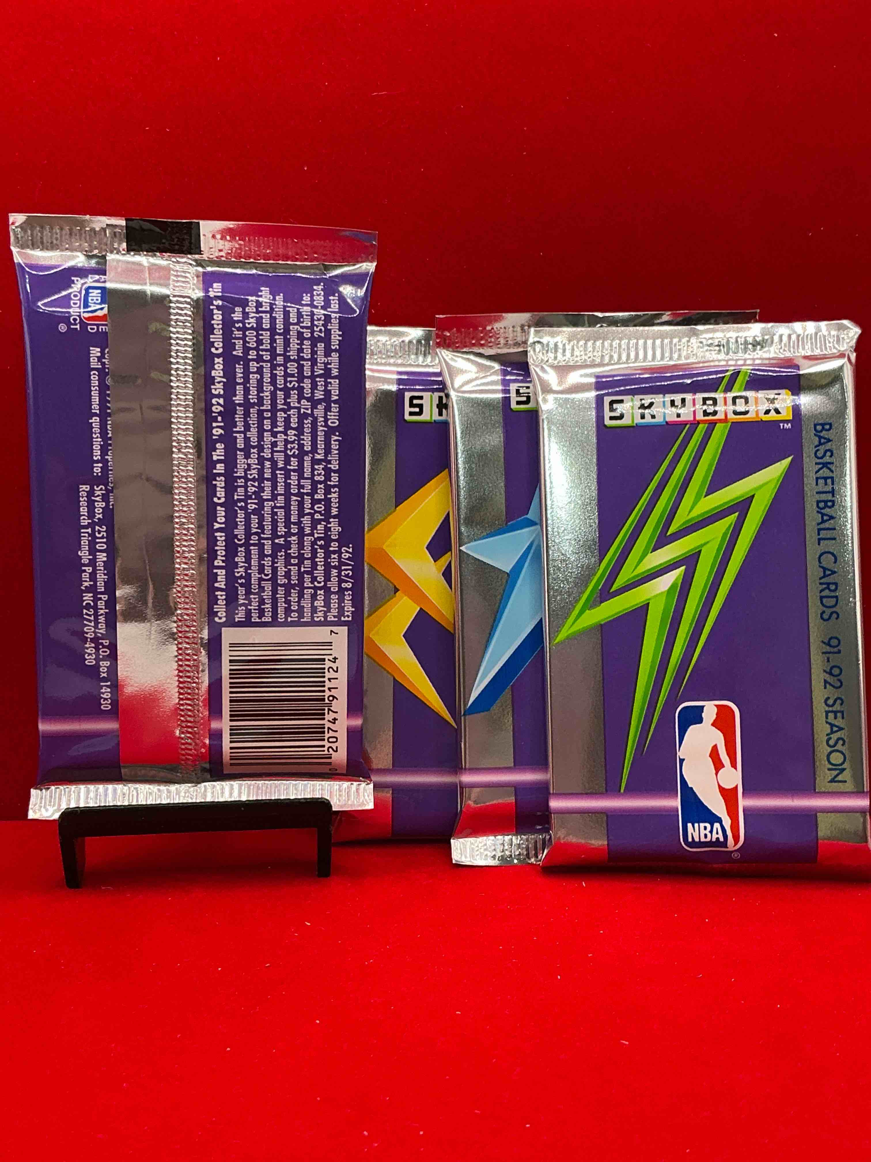 Condition photo showing New/Like New for basketball wow! rare 1991/92 nba skybox sealed sports collectible card pack, direct from original sealed retail case! so many awesome cards to search for like team usa card (psa 10 value $500), #544 team usa 1 card (psa 10 value $300), michael jordan #39 (psa 10 value $150) & too many other great cards to list! hard to find, excellent like-new condition!