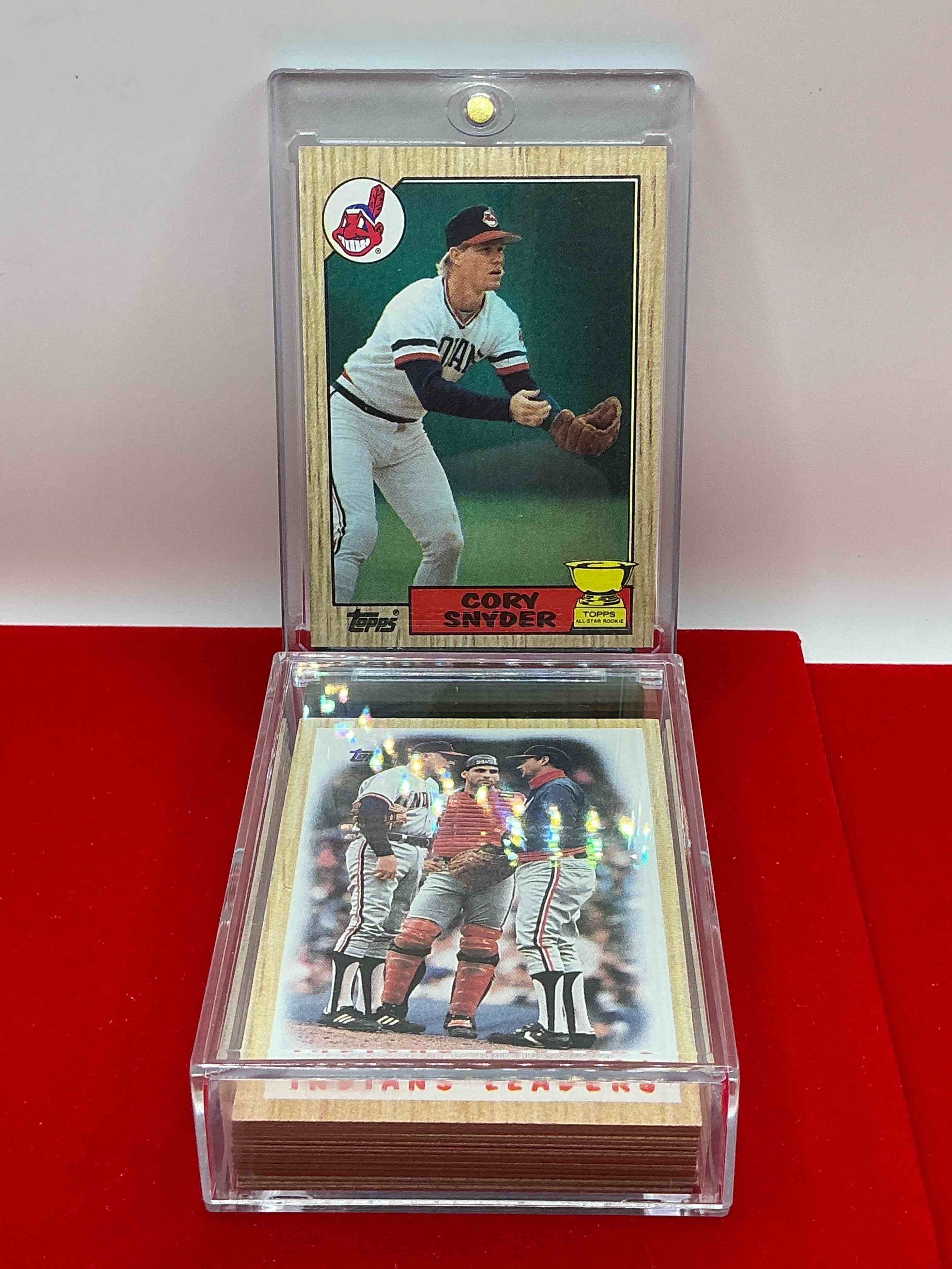 Condition photo showing New/Like New for 1987 topps baseball… indians set! cory snyder, brett butler, don schulze, tom waddell, mel hall & more! insane 27 card indians lot!