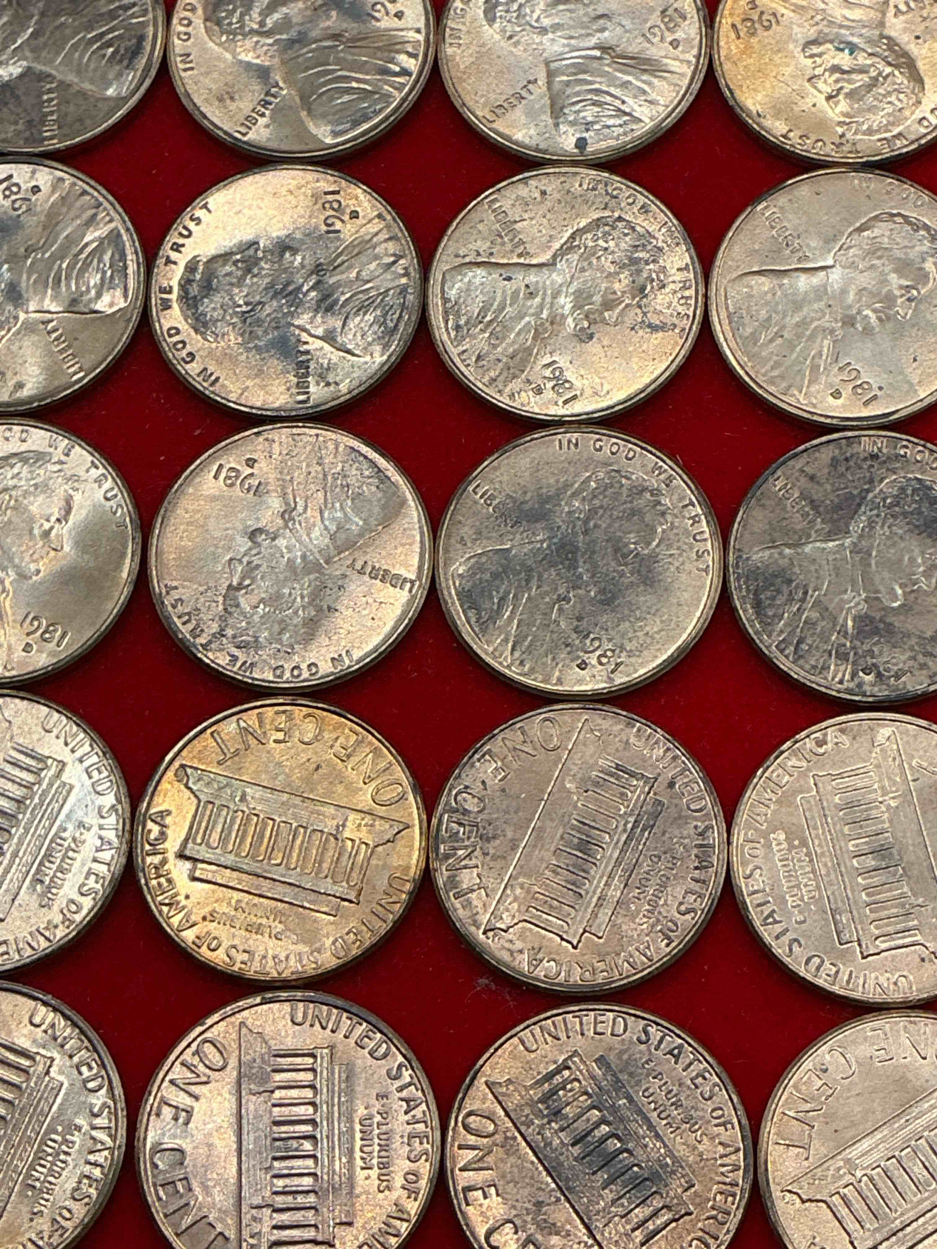 crazy star wars debut year 1977 uncirculated pennies! what a crazy year in history! take a trip down memory lane with these awesome pennies! the united states doesn’t make pennies anymore- don’t miss your shot at these crazy pieces of history!