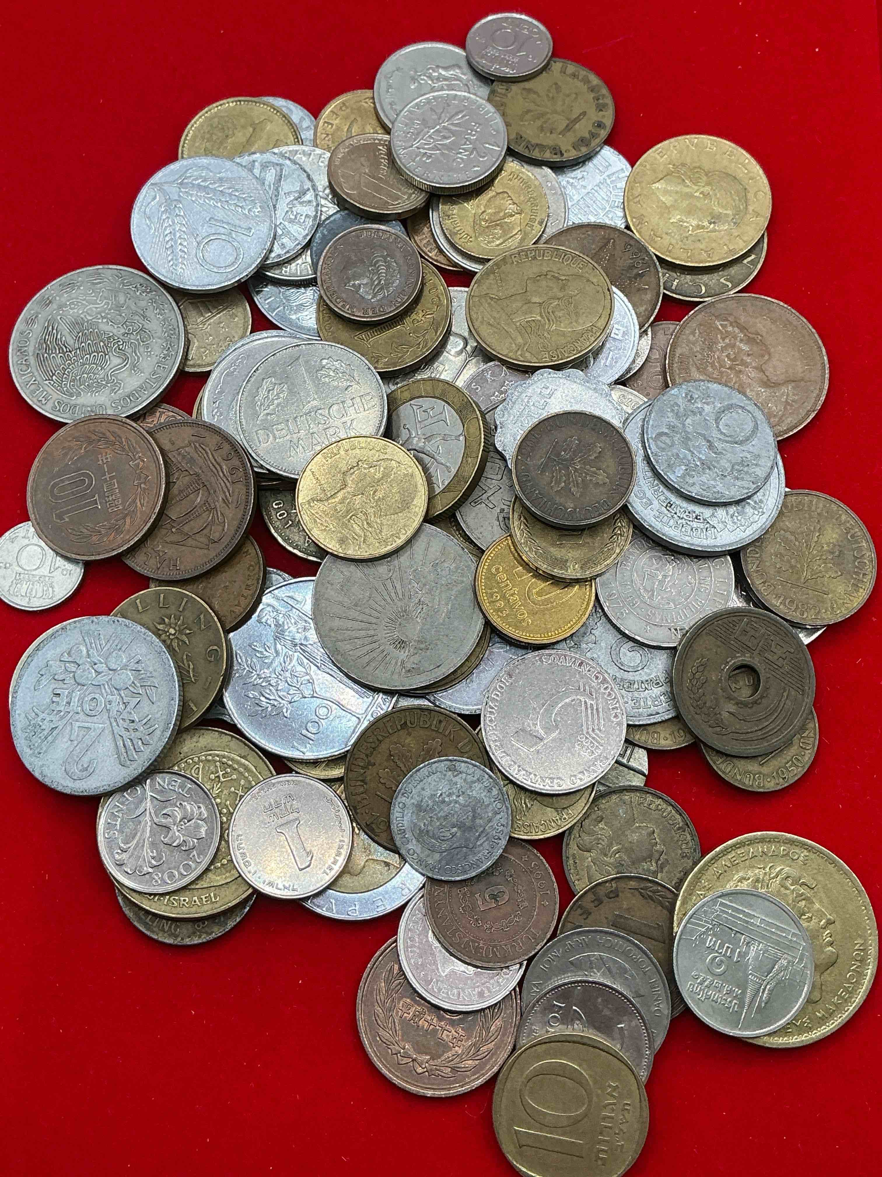 Condition photo showing Good Condition for world coins, antique & vintage! each lot is unique! many different years, countries, sizes & exotic places. this cool collection of antique coins from around the world is loads of fun! have fun identifying each coin & country as a great educational tool! a great investment too!