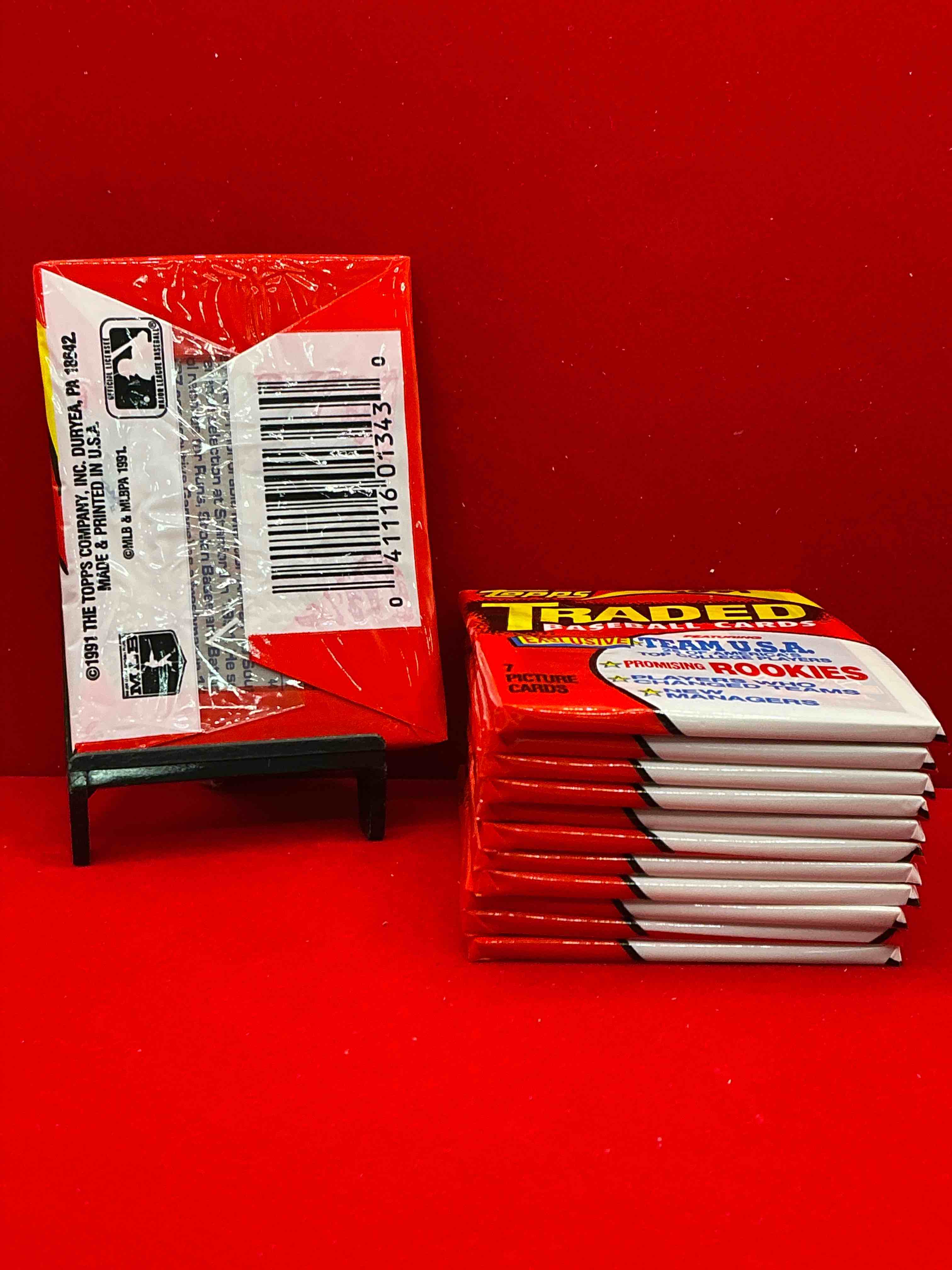 Condition photo showing New/Like New for 1991 topps traded baseball card unopened packs, straight from box! search for ken griffey jr cards, bo jackson cards & other 80s & 90s stars! perfect baseball packs!