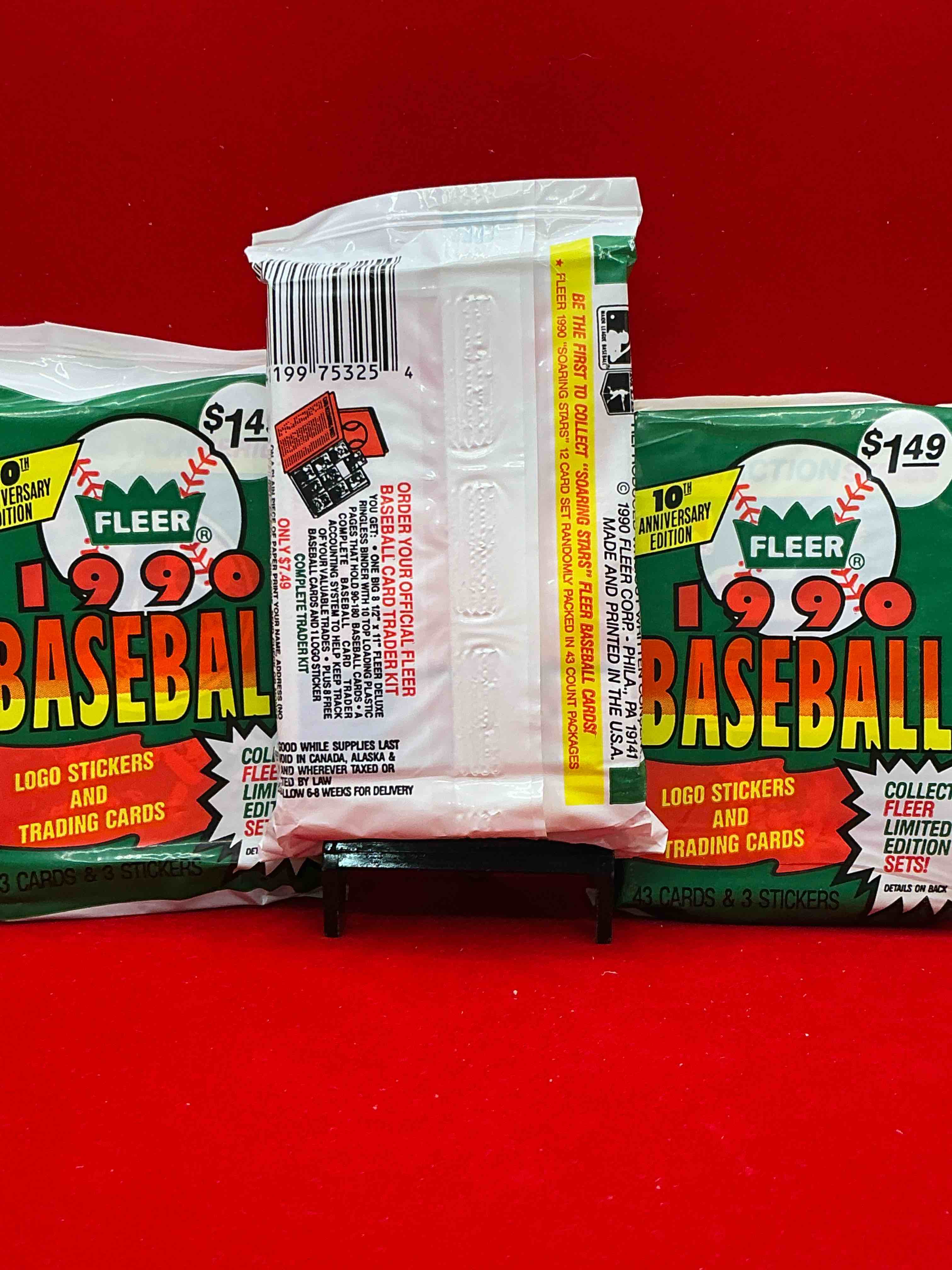 Condition photo showing New/Like New for vintage baseball! awesome 1990 fleer baseball jumbo unopened sports card wax packs!direct from original box! search for valuable collectible ken griffey jr cards!