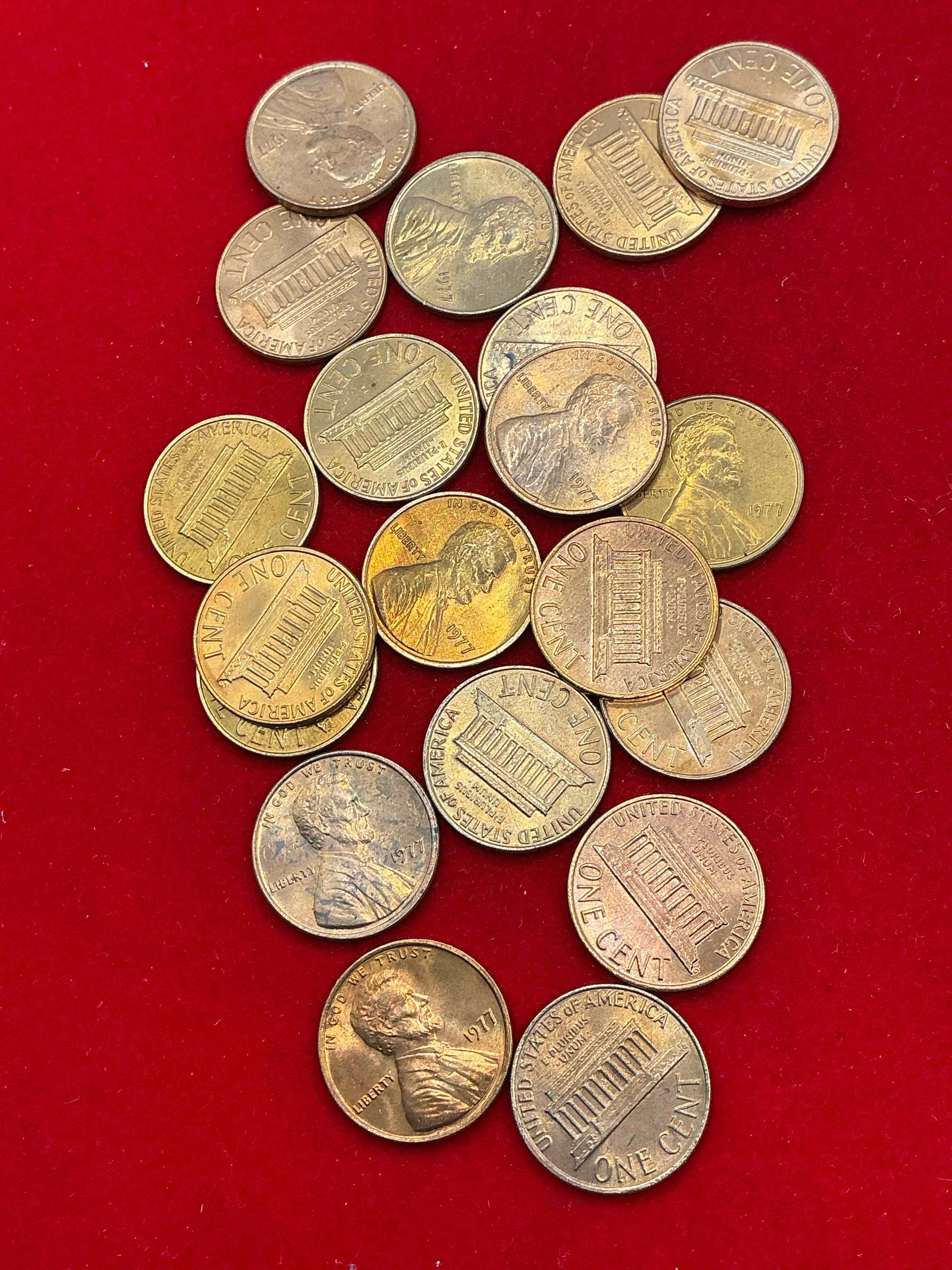crazy star wars debut year 1977 uncirculated pennies! what a crazy year in history! take a trip down memory lane with these awesome pennies! the united states doesn’t make pennies anymore- don’t miss your shot at these crazy pieces of history!