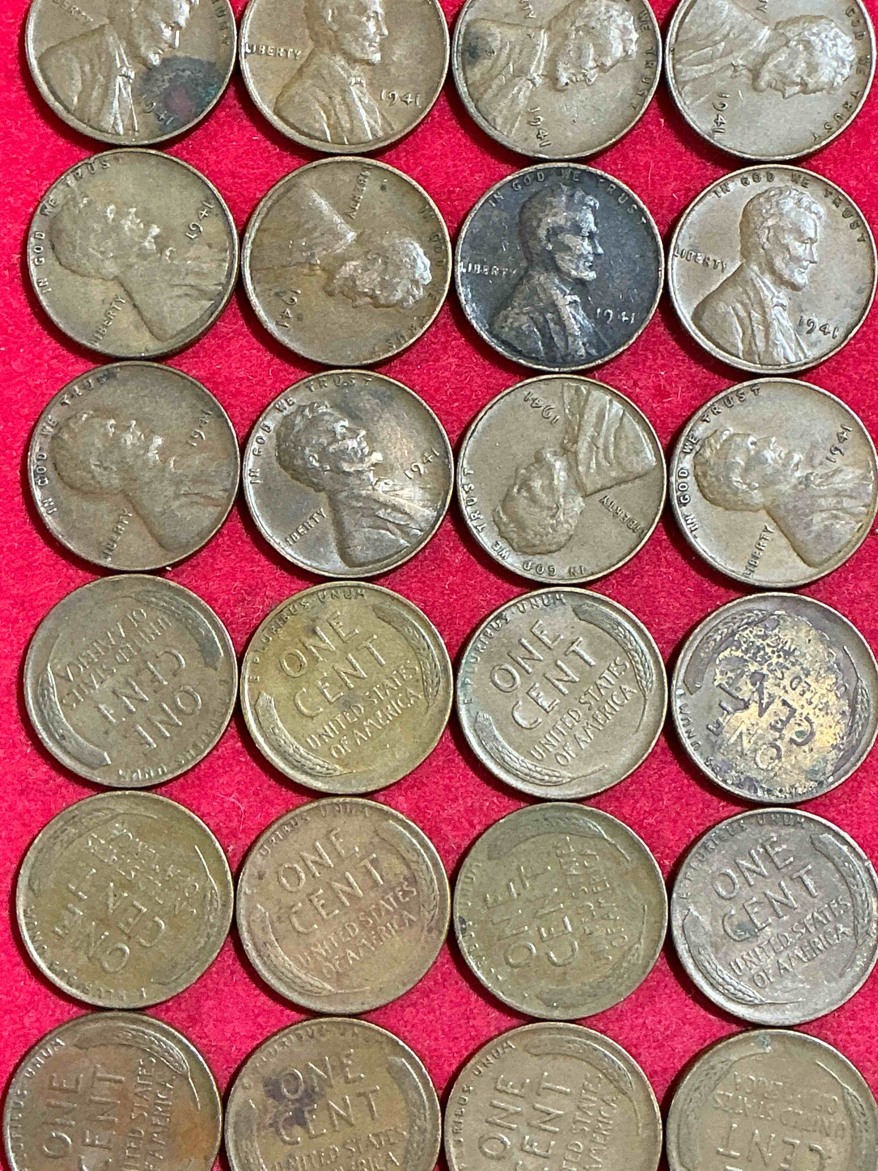 1941 Pearl Harbor WW2 Era Pennies!  Dec 7, 1941, A Day That Will Live In Infamy When The Japanese Bombed Pearl Harbor Bringing America Into World War 2!  Up For Auction Are 1941 Pennies In Great Condition, Awesome Pieces Of WWII History!  