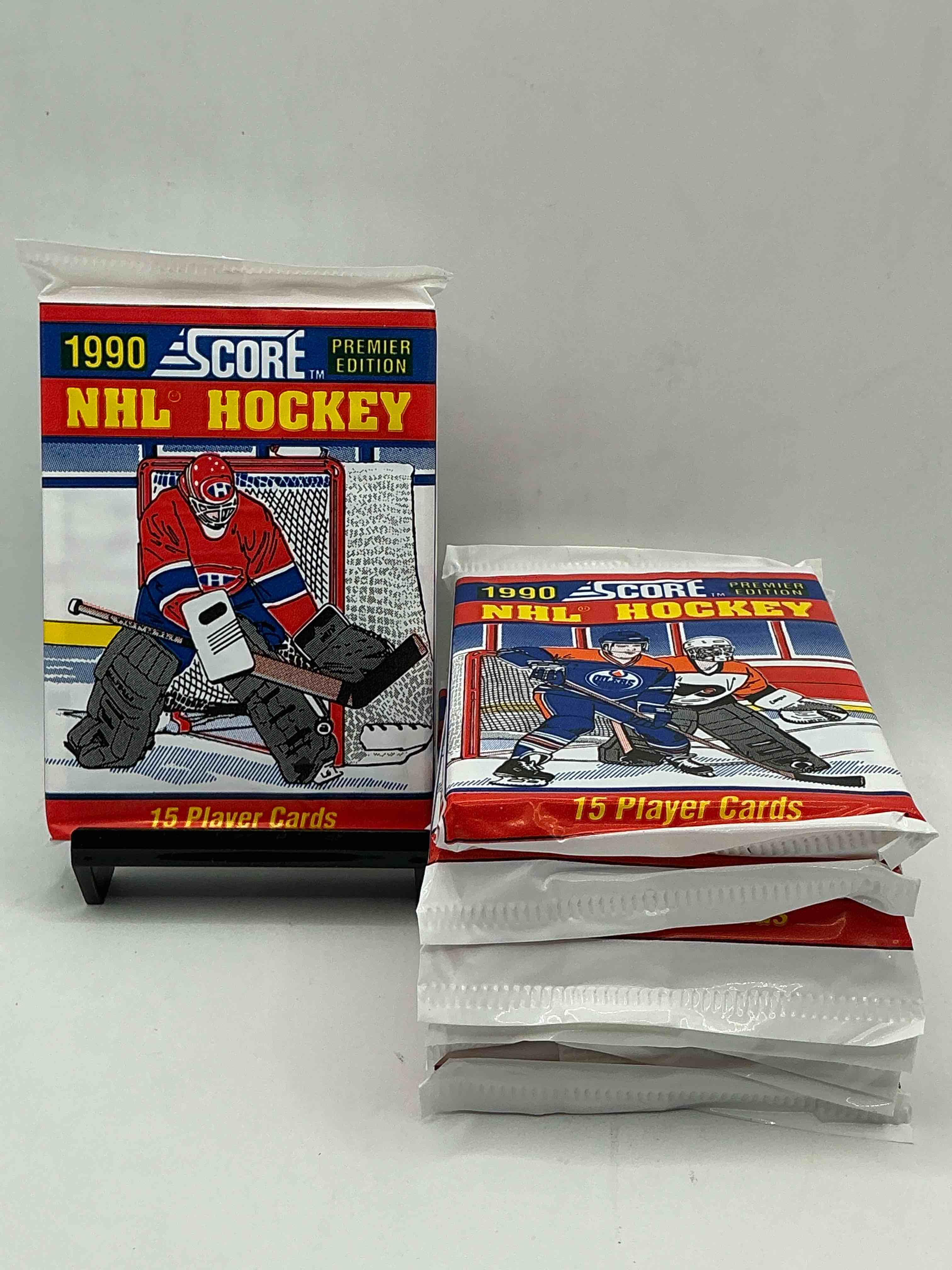 Beautiful & Rare! Wayne Gretzky!? 1990 Score Hockey Unopened Packs! Look For Key Rookies & Wayne Gretzky Cards In These Amazing Packs! Straight From Box & Rare!