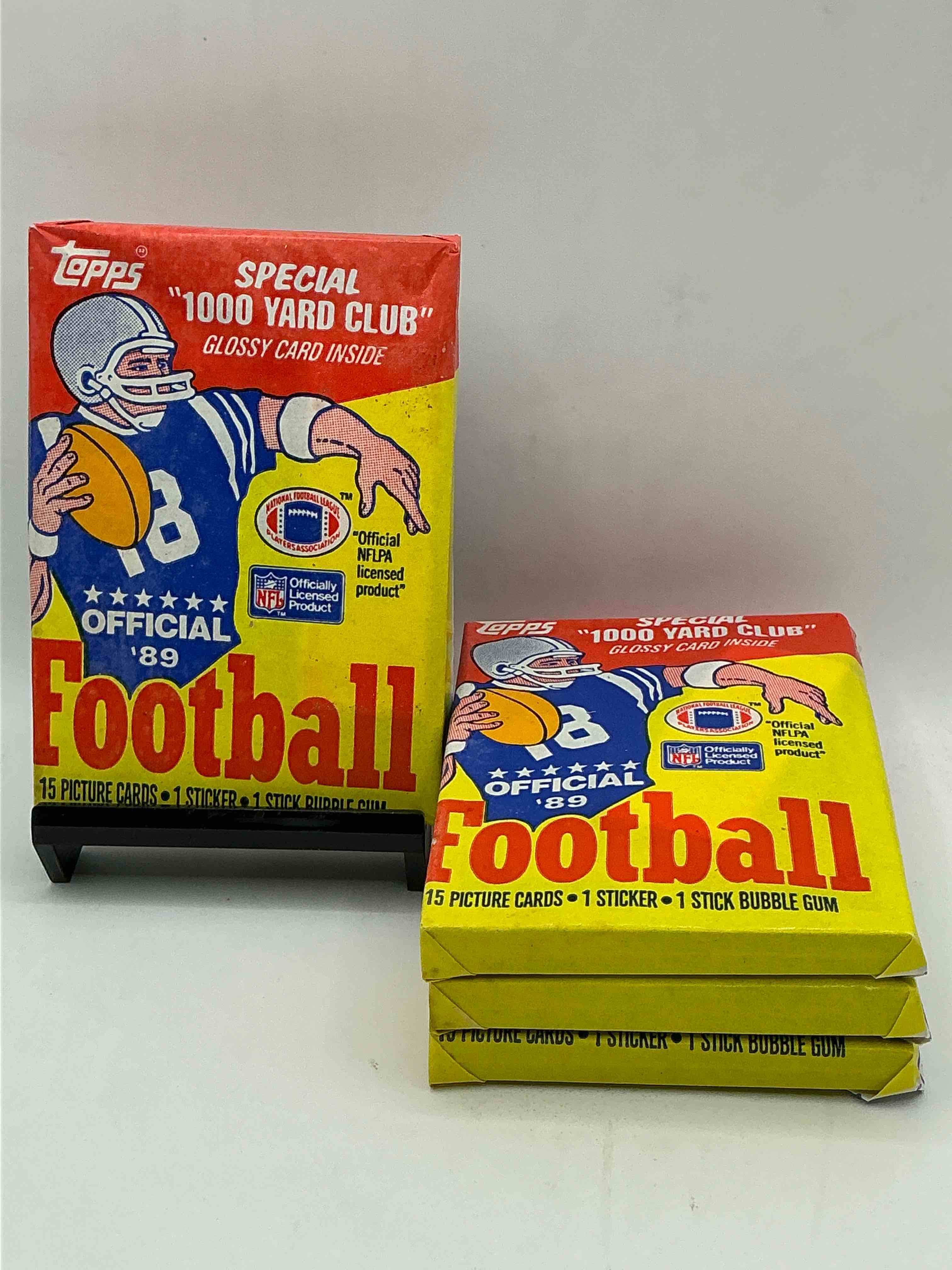 1989 Topps Football Unopened Sports Card Wax Packs! Straight From Original Box!Search For Deion Sanders Rookie Cards! Along With Valuable Jerry Rice, Bo Jackson & Other 80's Stars!