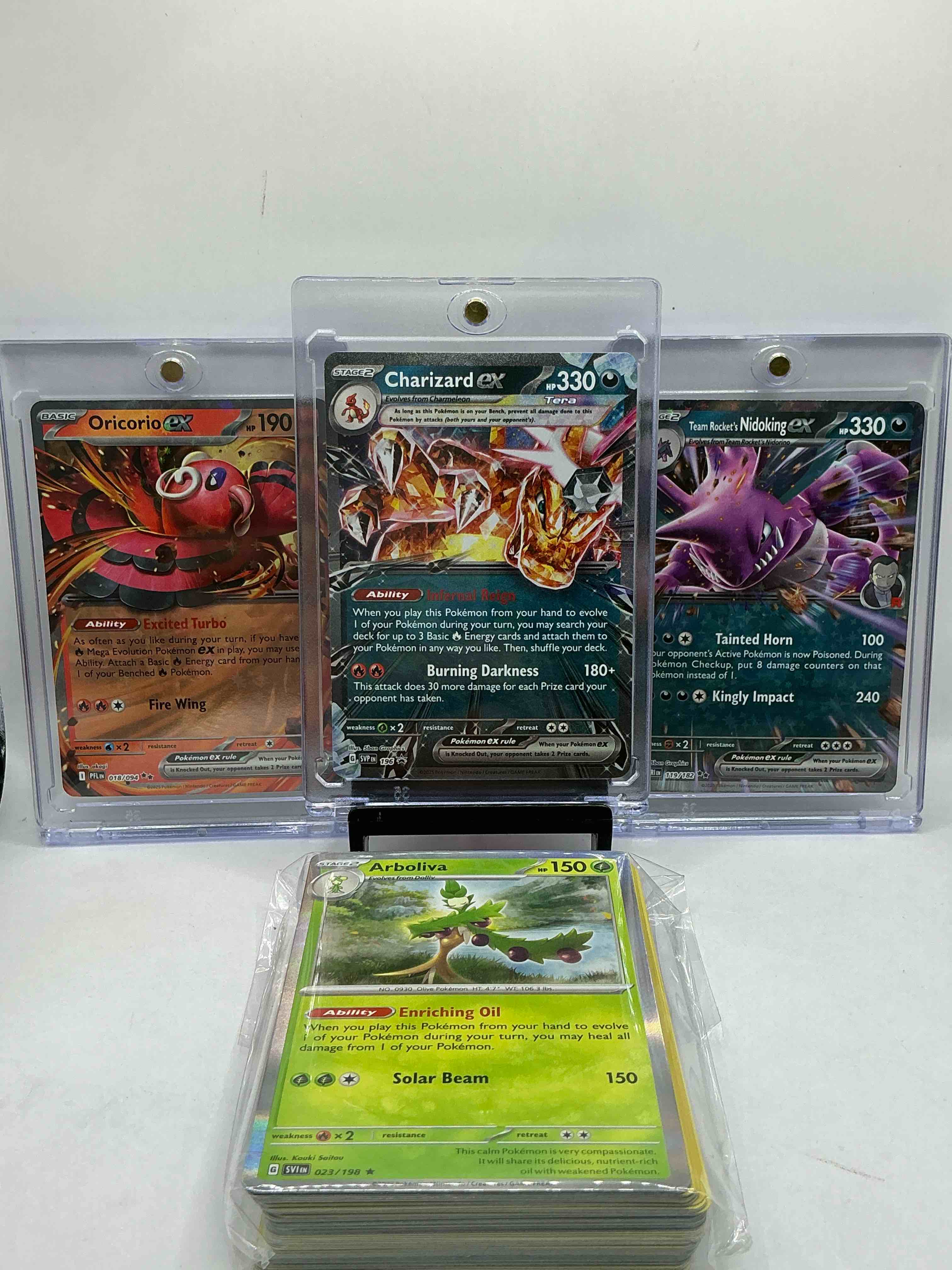 Pokémon Palooza! This Set Includes CharizardEX! OricorioEX! NidokingEX! Along With 50 Other Pokémon Heroes, Holos, Legends & Commons- Including Holographic Cards, Stage 2 Cards, Holos In All Forms & More! Also Includes 36 Non Holo Common/ Uncommon Basic & First Stage Cards Trainers & Energy Too! Perfect Set For Collectors & Enthusiasts!