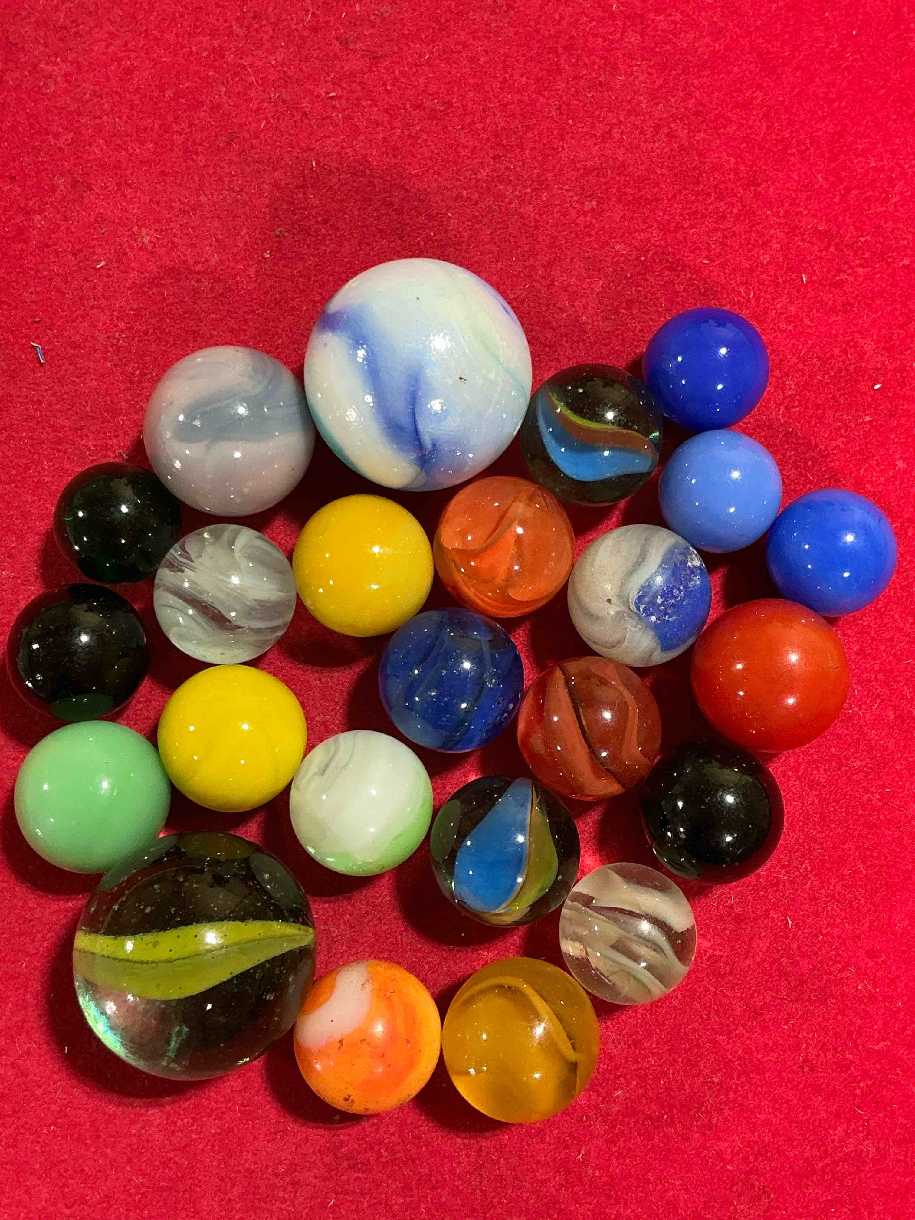 antique glass marbles! genuine stunning marbles lot, all marbles made between the years 1925-1965 & made with uranium! many are great depression era & even earlier! gorgeous, authentic pieces of history!