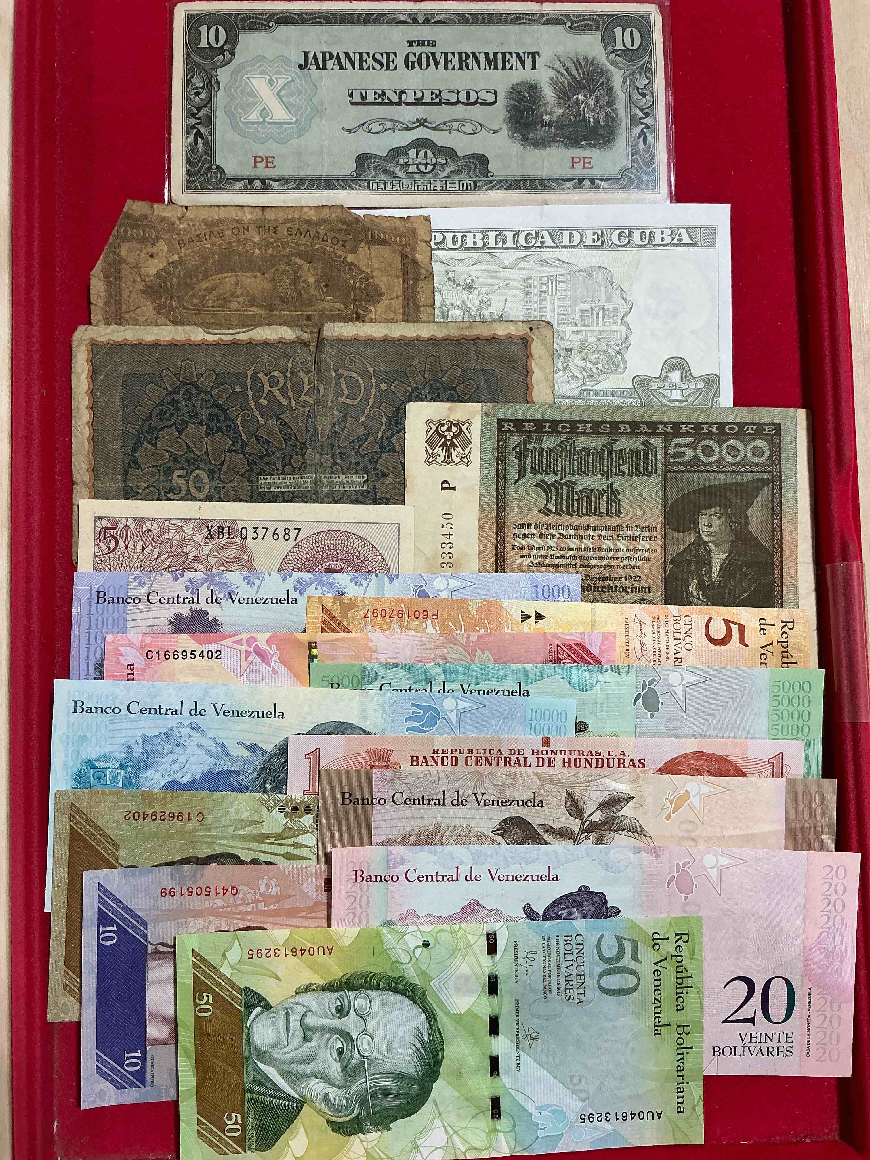 world antique & modern authentic paper money! genuine paper currency from around the world, all bills unique & typically span the last 100 years or so! in circulated & uncirculated condition! impossible to collect!