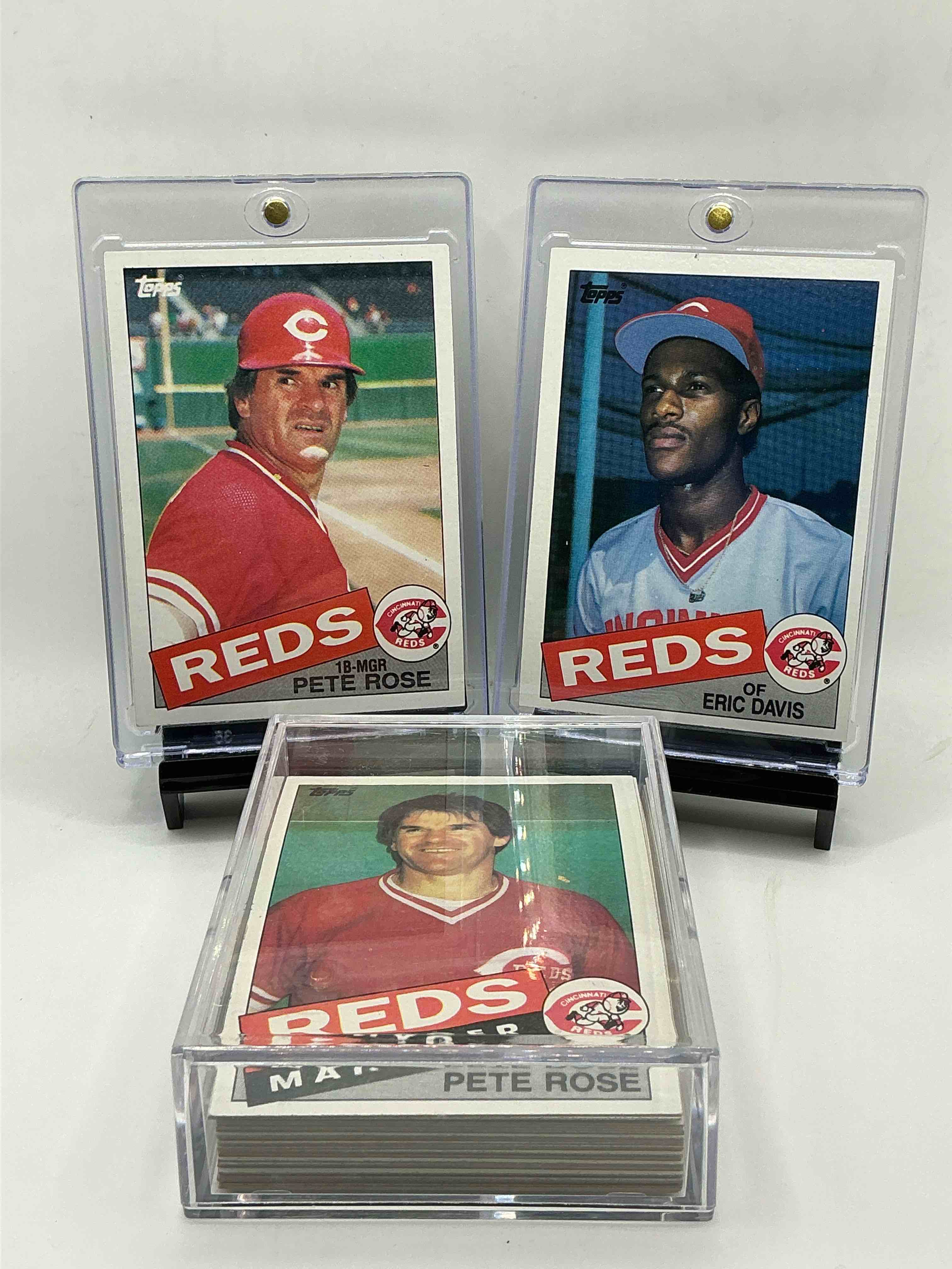 1985 topps baseball reds complete! 29 card reds, including pete rose card! legend s like pete rose, eric davis, tony perez & so many more!
