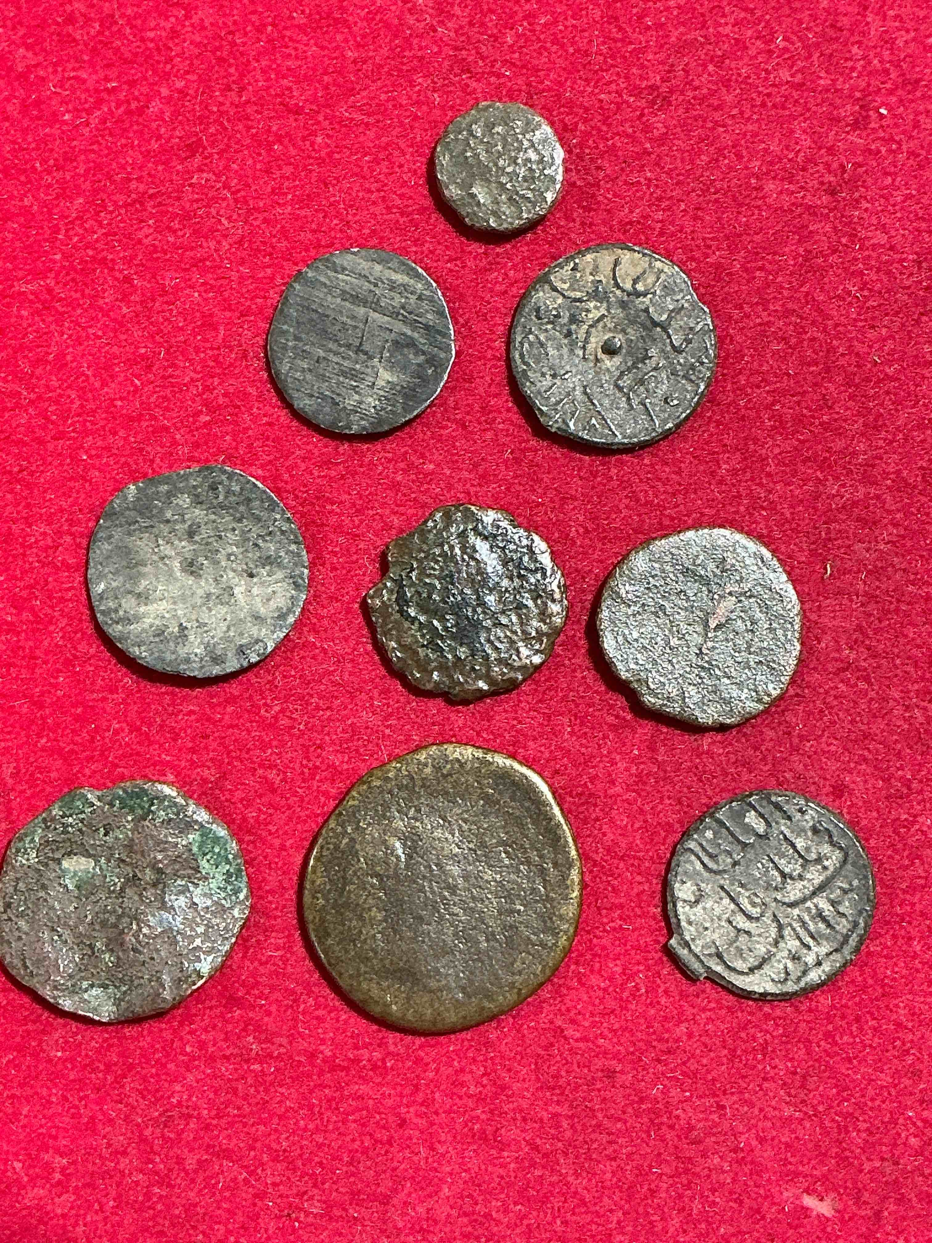 ancient roman coins! 1,600-1700 years old approximately! check out these amazing authentic pieces of history, ancient roman bronze coins from the approx 300 to 400 a.d era... serious pieces of history & serious colléctor items! own authentic pieces of ancient history!