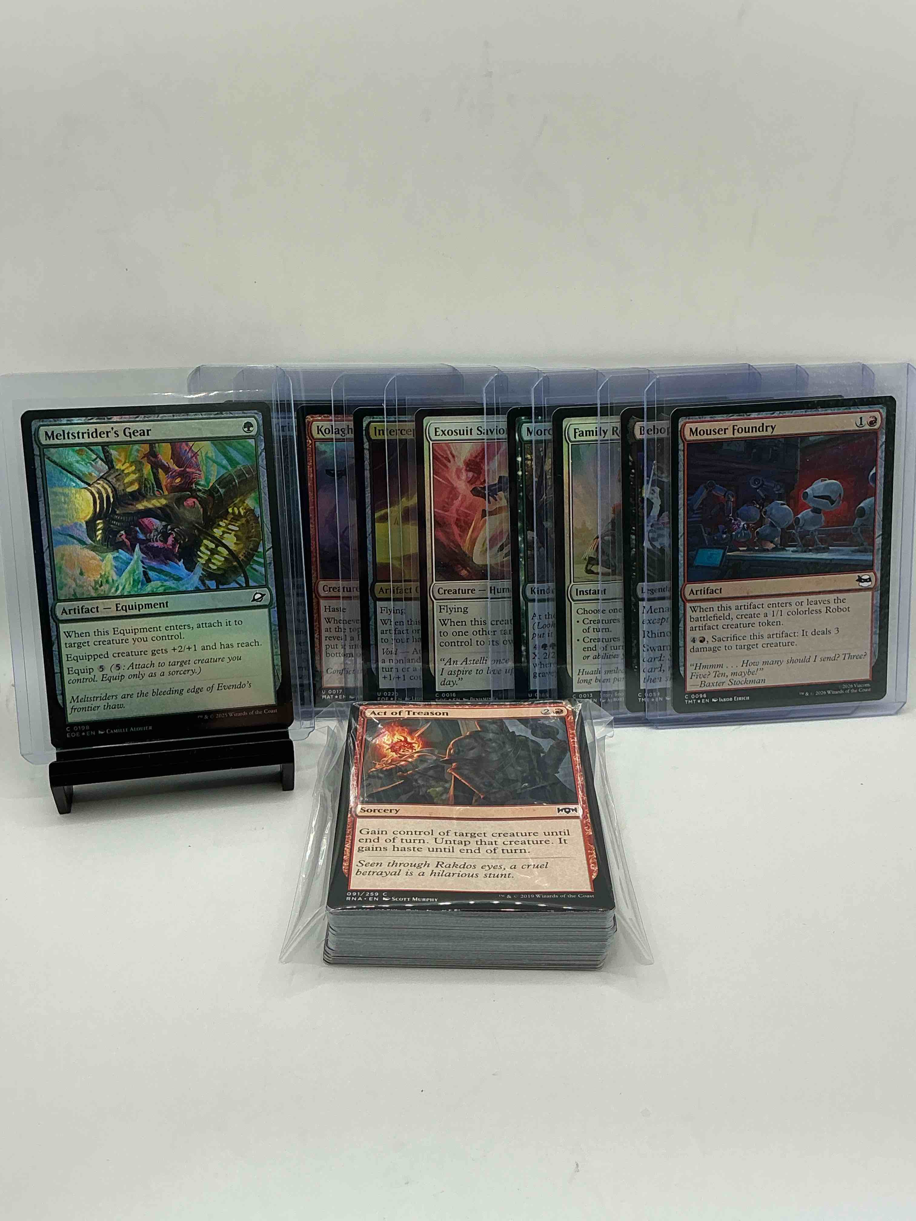 Magic The Gathering 50 Card Lot! Lot Includes 10 Rare Or Holo Foil Cards! All Cards In Excellent Shape Condition! A Great Way To Join The MTG Craze!
