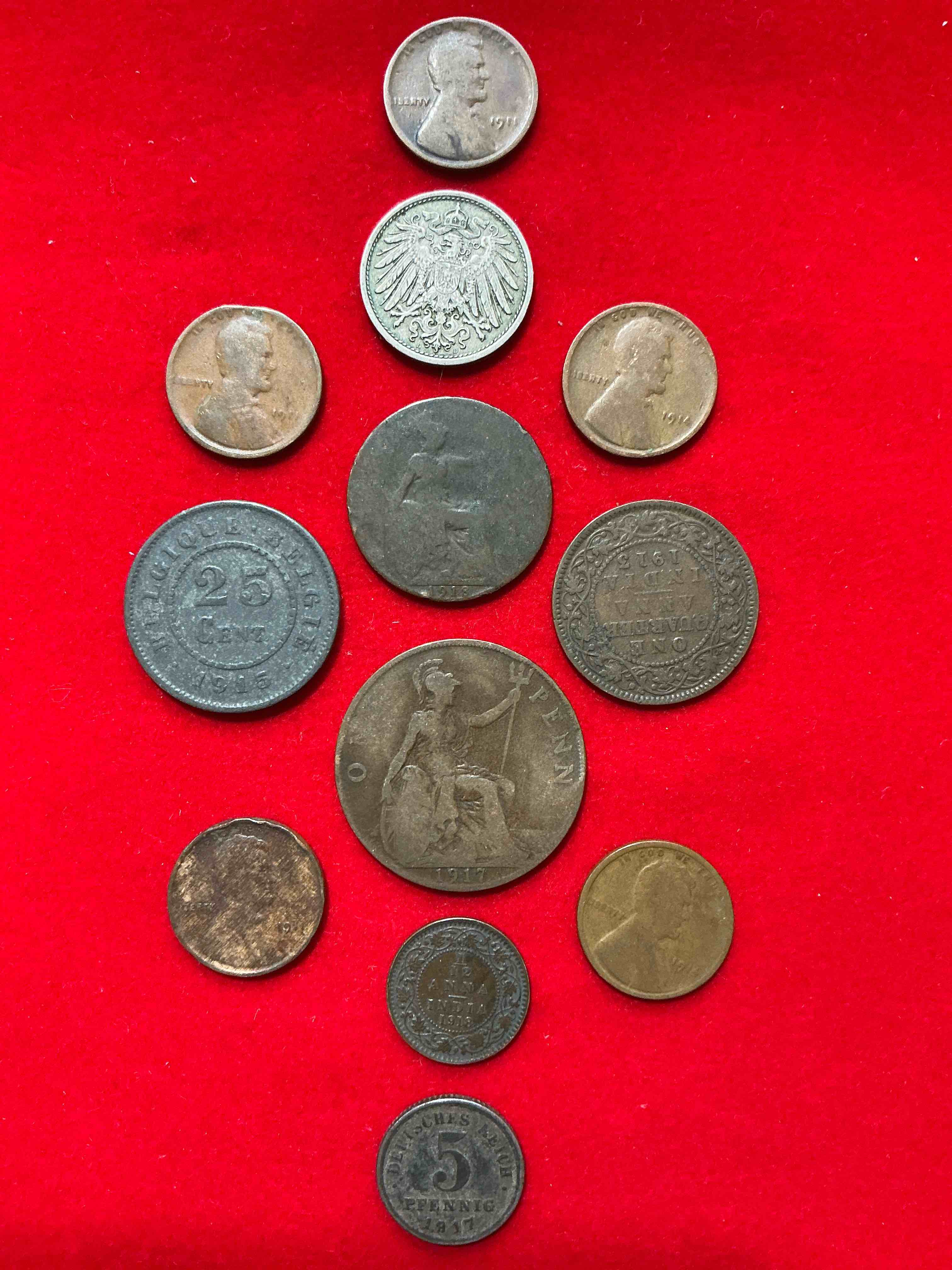 Ancient Roman Coins! 1,600-1,700 YEARS OLD Approximately! Check Out These Amazing Authentic Pieces Of History, Ancient Roman Bronze Coins From The Approx 300 to 400 A.D Era... Serious Pieces Of History & Serious Collector Items! Own Authentic Pieces Of Ancient History!