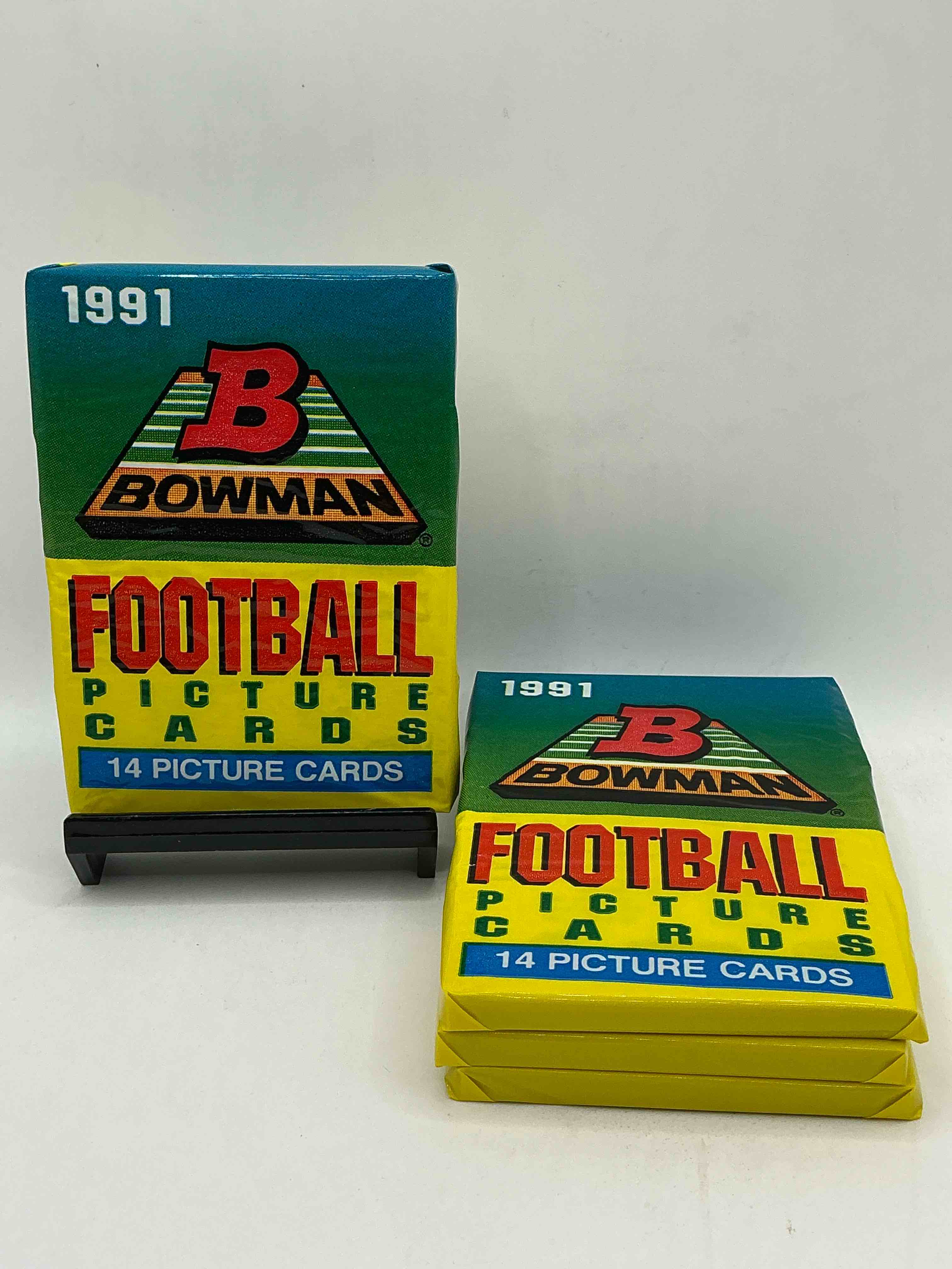 1991 bowman football unopened sports card packs direct from original box! search for valuable emmitt smith cards & other stars! super rare & could have some awesome cards inside! 