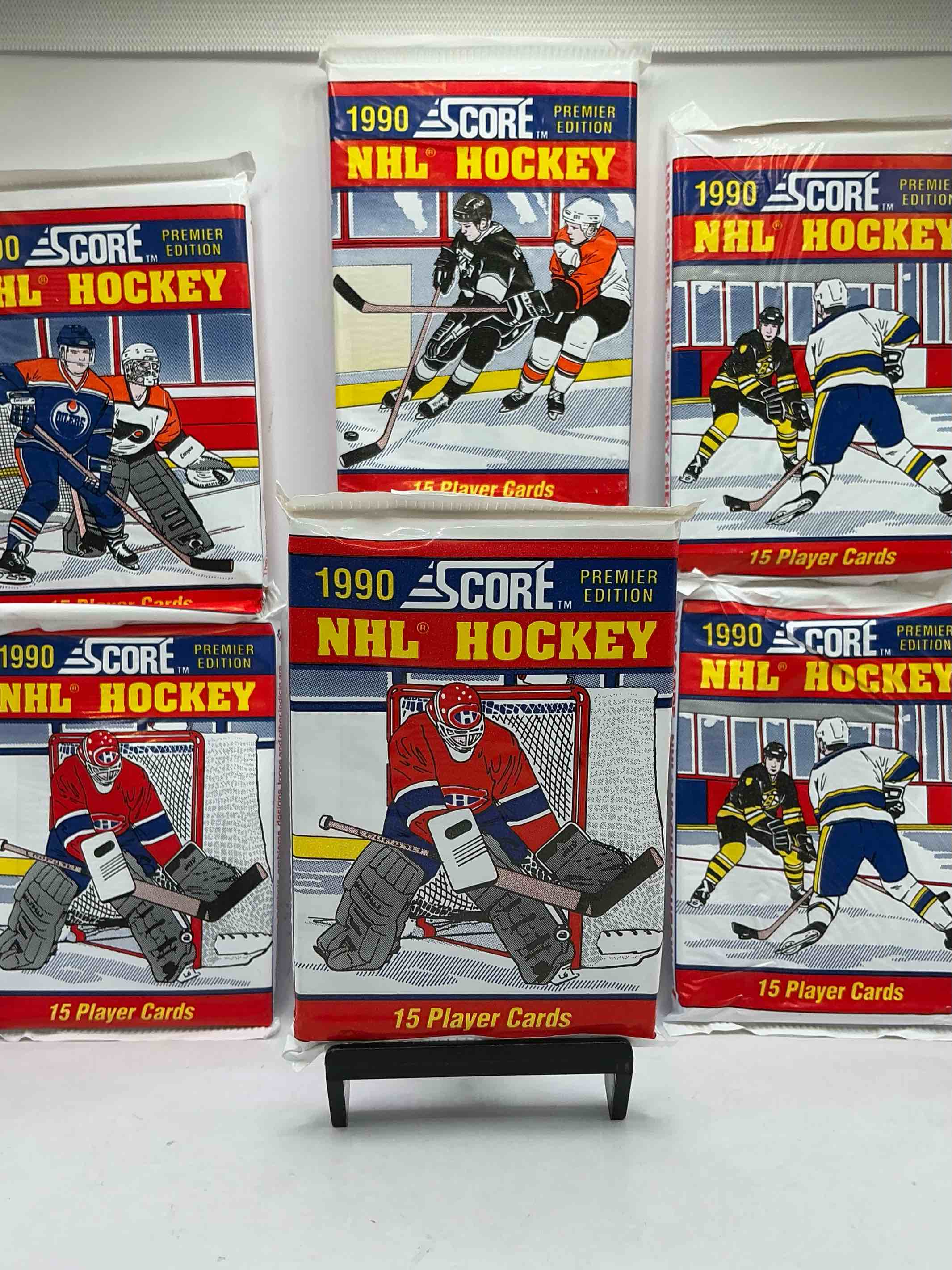beautiful & rare! wayne gretzky!? 1990 score hockey unopened packs! look for key rookies & wayne gretzky cards in these amazing packs! straight from box & rare!