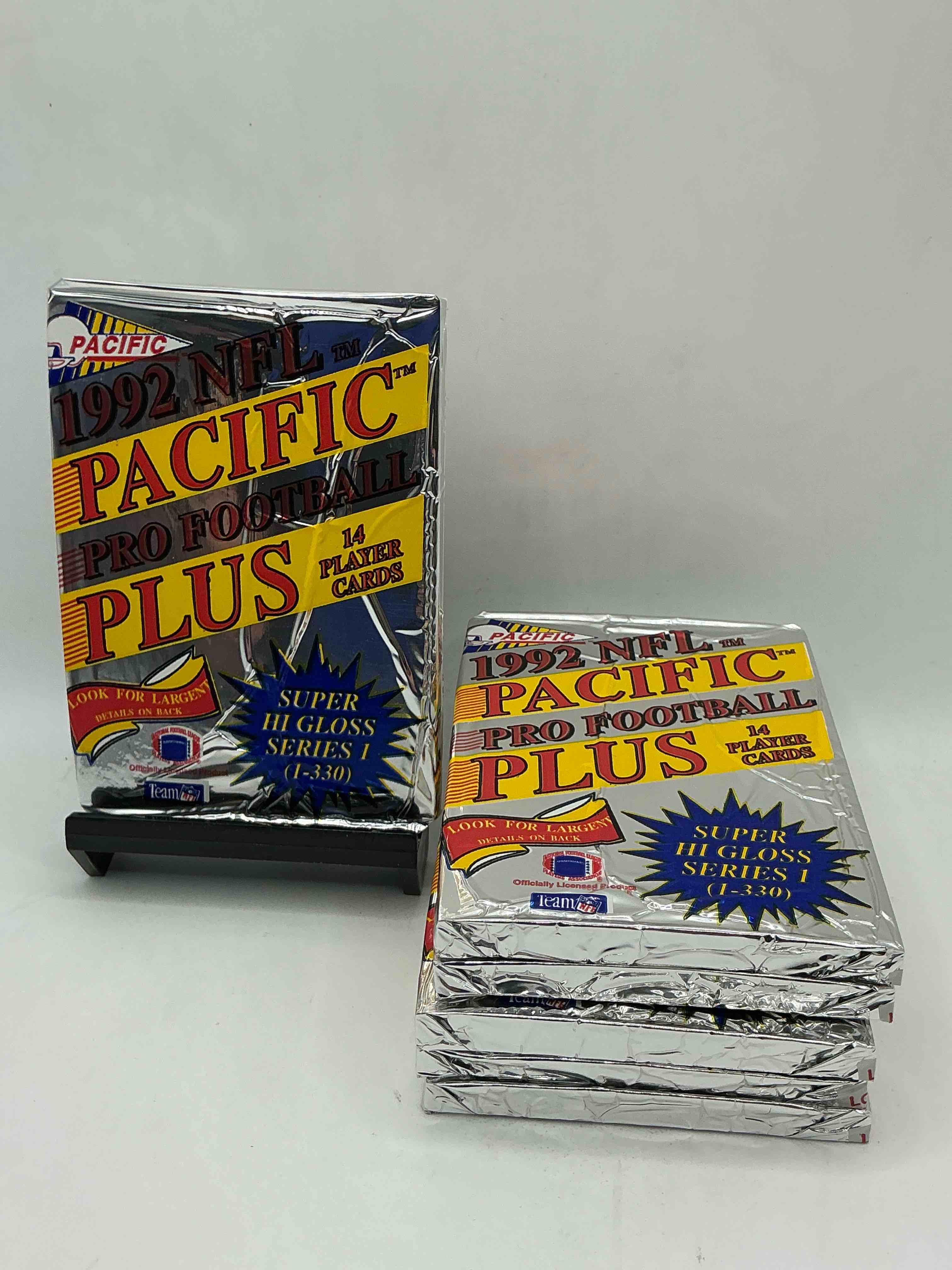 look for largent! steve largent signed 1000 cards that were randomly inserted in these 1992 pacific football card packs! no way… can you find one?