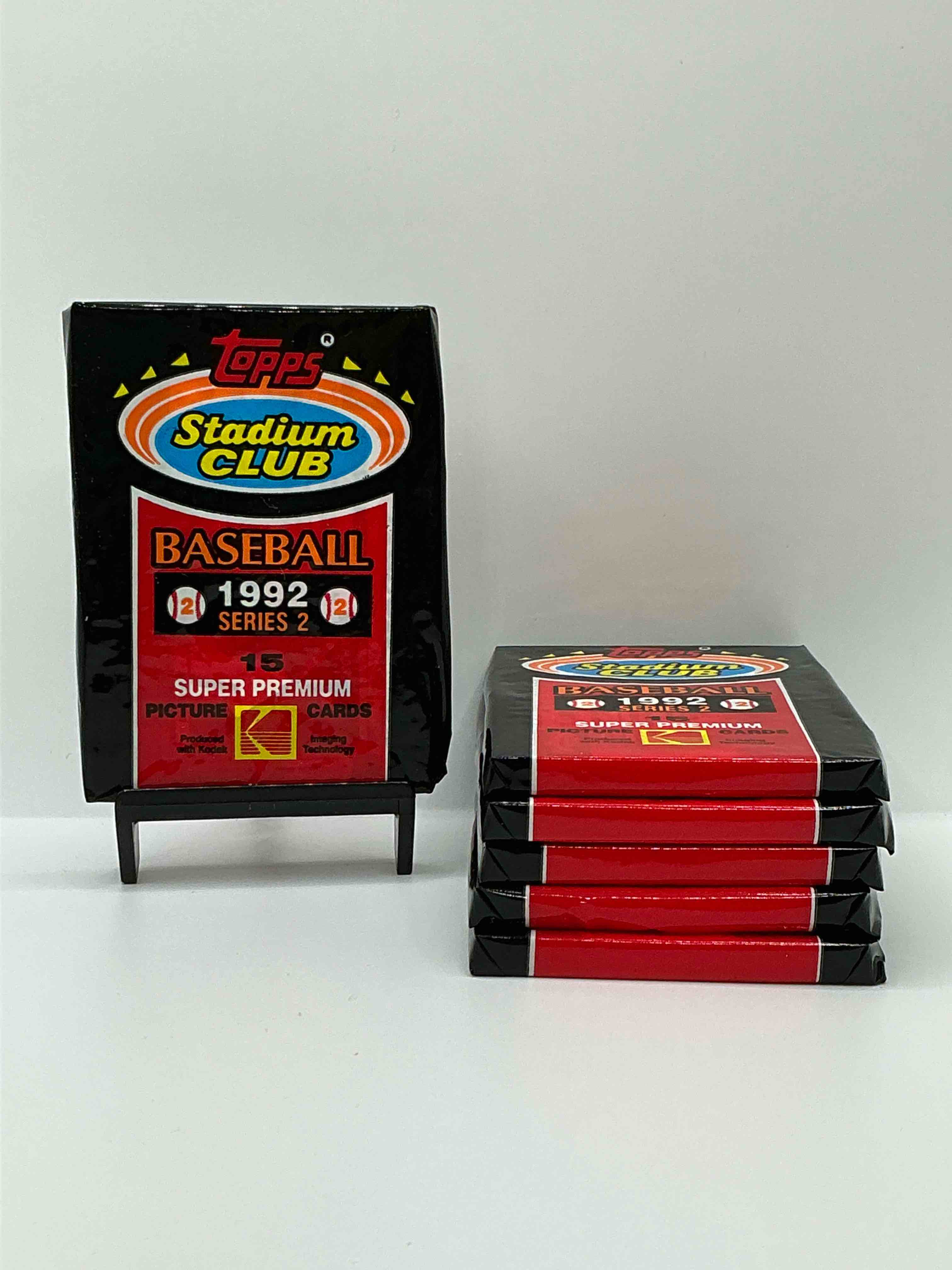 ken griffey jr!? frank thomas!? baseball insanity! 1992 topps stadium club baseball series ii unopened packs, direct from box! 15 premium baseball cards in each pack! search for griffey jr, nolan ryan, frank thomas & so much more!search for 1980's stars & hall of famers!