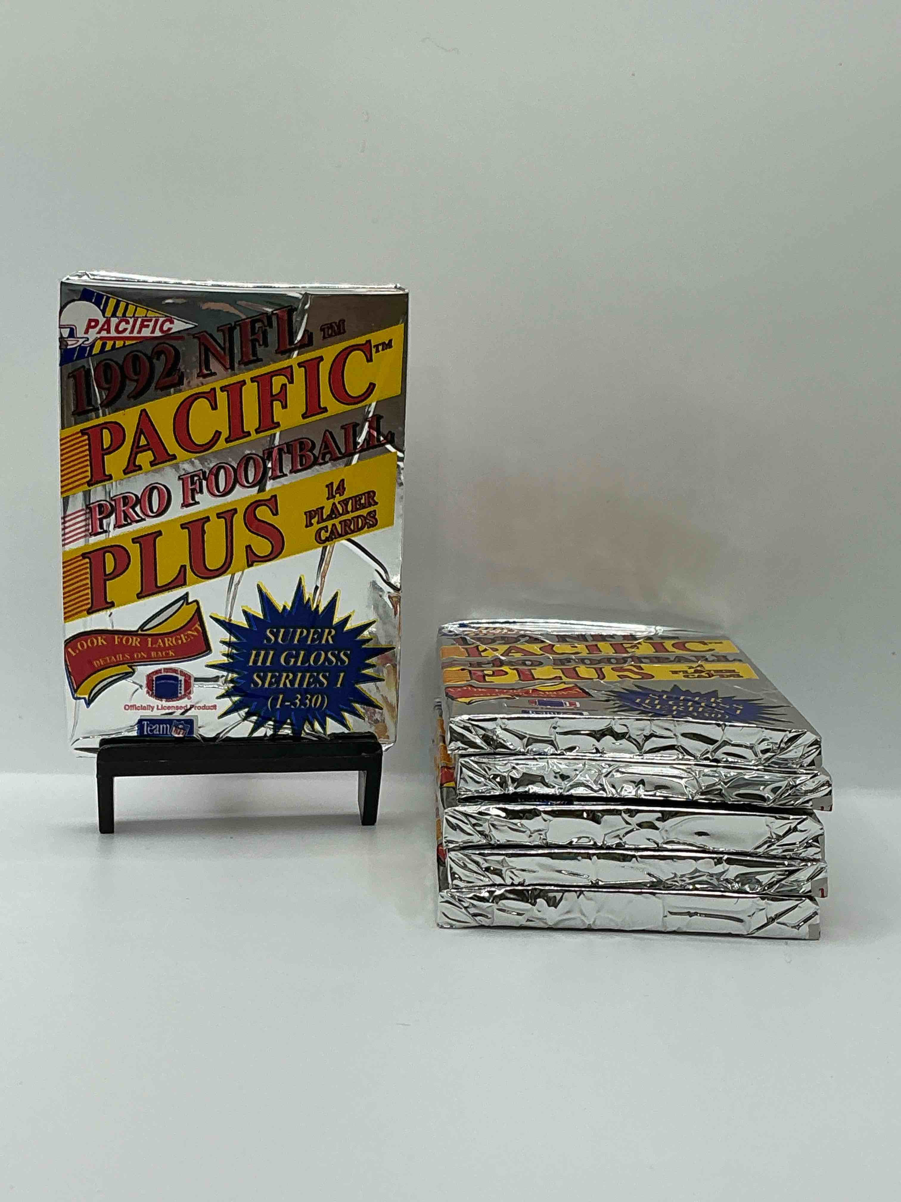 look for largent! steve largent signed 1000 cards that were randomly inserted in these 1992 pacific football card packs! no way… can you find one?