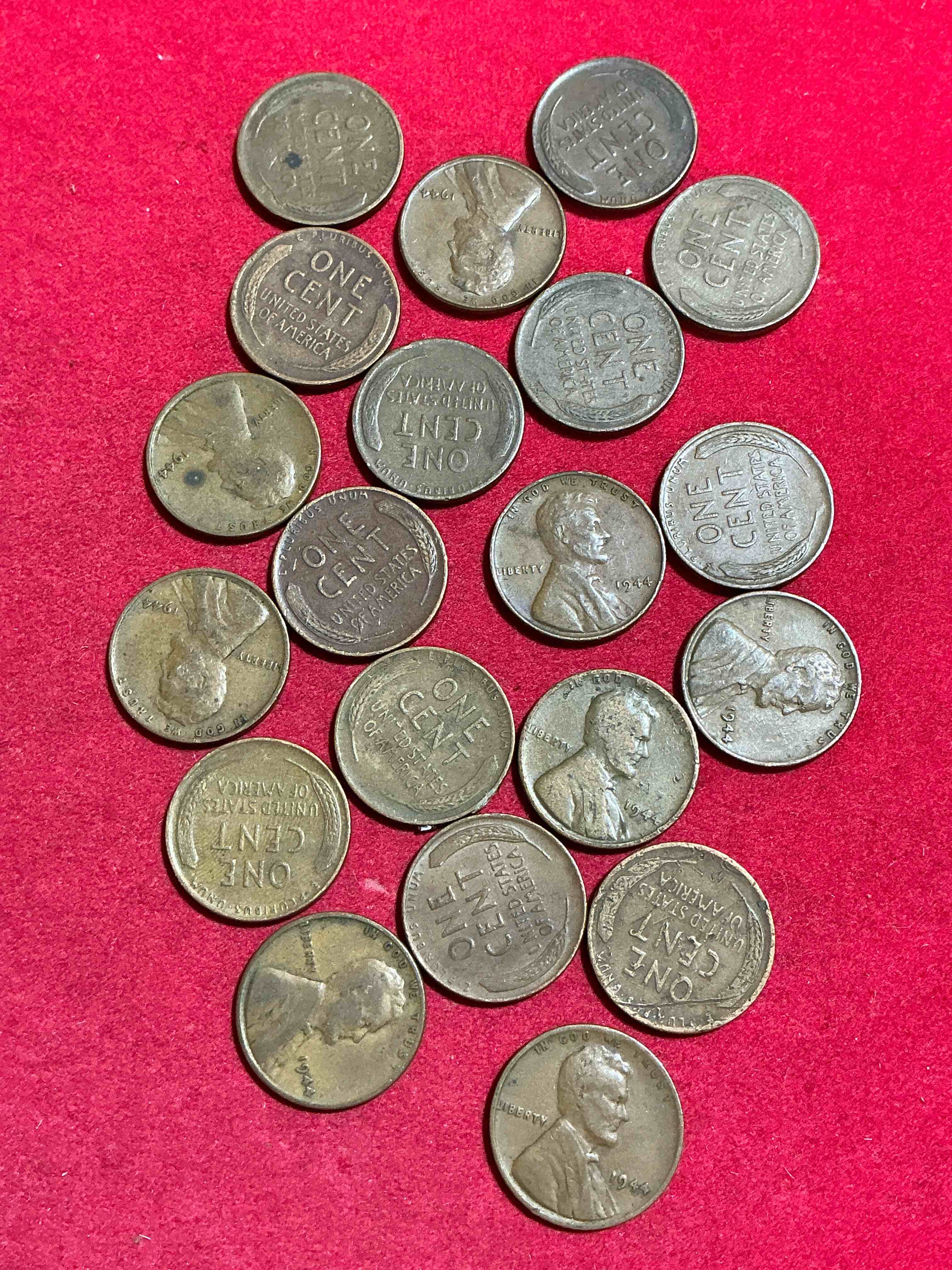 1944 calling world war 2 buffs! 1944 d-day era wheat pennies! d-day was june 6th, 1944 & was one of the most significant battles of wwii! own pieces of this era with these genuine 1944 wheat pennies in nice condition!