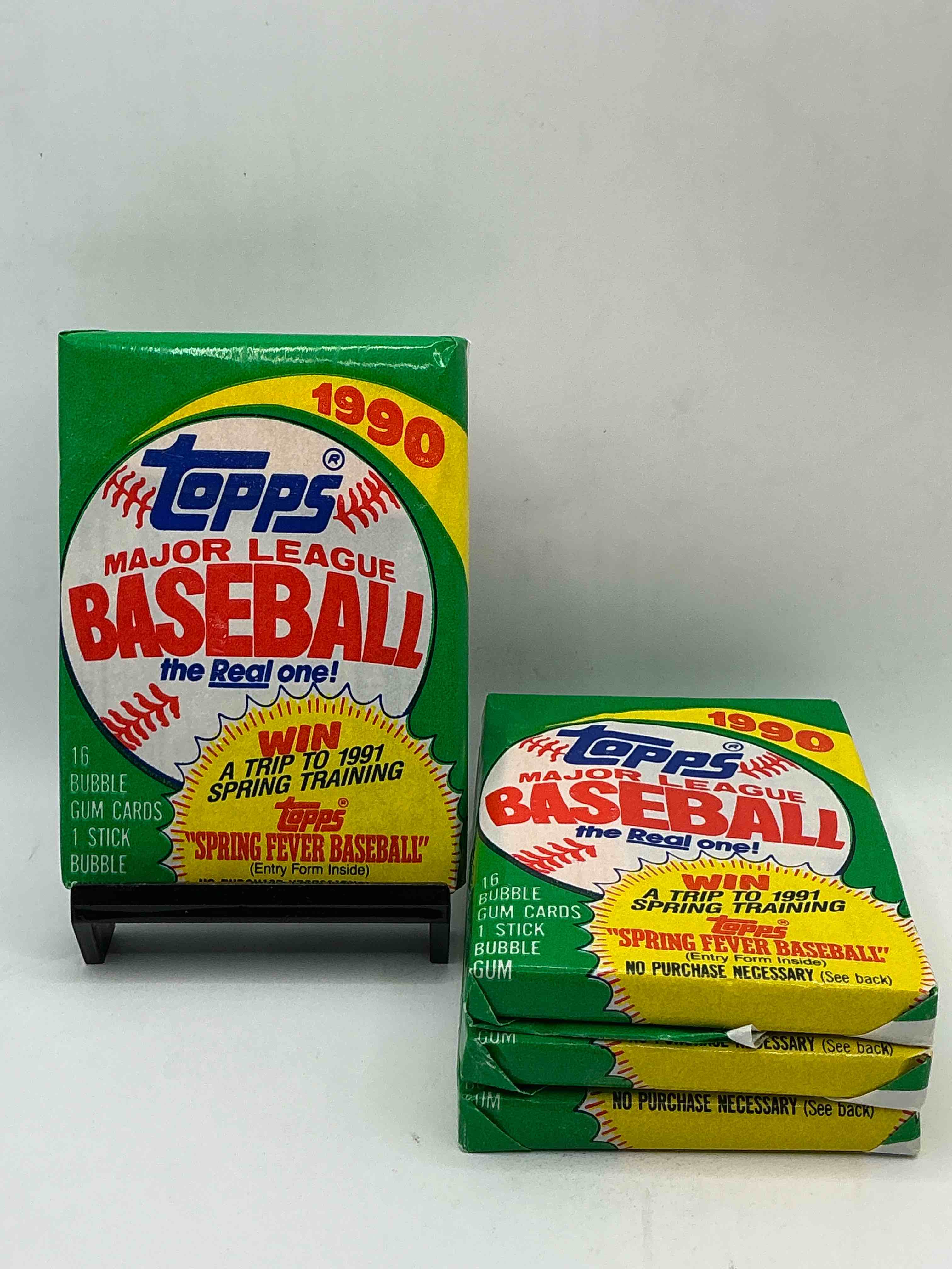 possible ken griffey jr rookie card! 1990 topps baseball unopened sports card wax pack, direct from original retail case! search for card collectibles like "the big hurt" frank thomas valuable rookie & error cards (error cards valued at $1,000 and up!), & early ken griffey jr. all star rookie card #336 (psa 10 value $350+) & so much more!