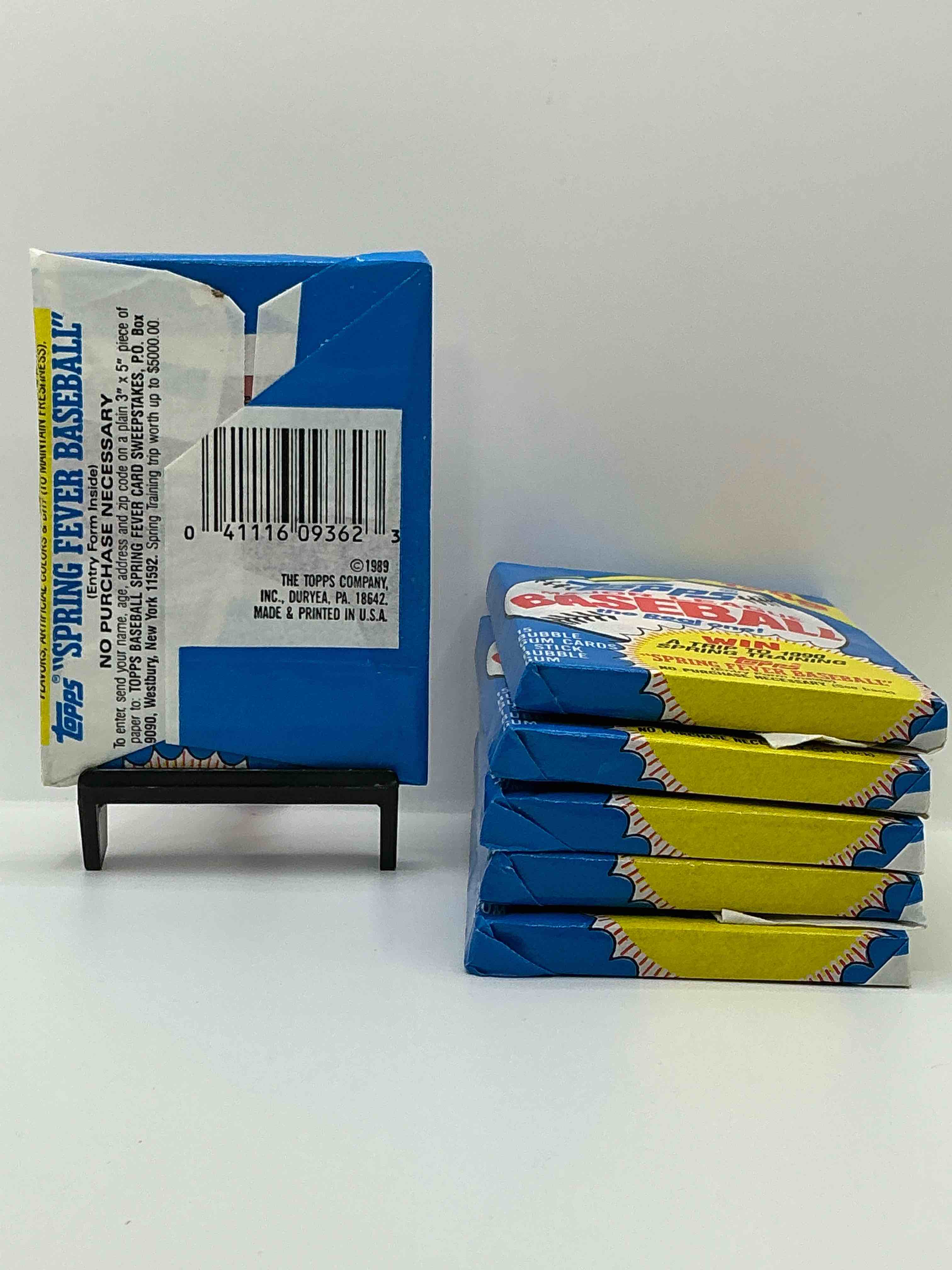 Condition photo showing New/Like New for john smoltz & randy johnson rookies!? 1989 topps baseball unopened sports card wax packs! direct from original retail case! search for valuable ken griffey jr. & randy johnson rookie cards as well as valuable bo jackson