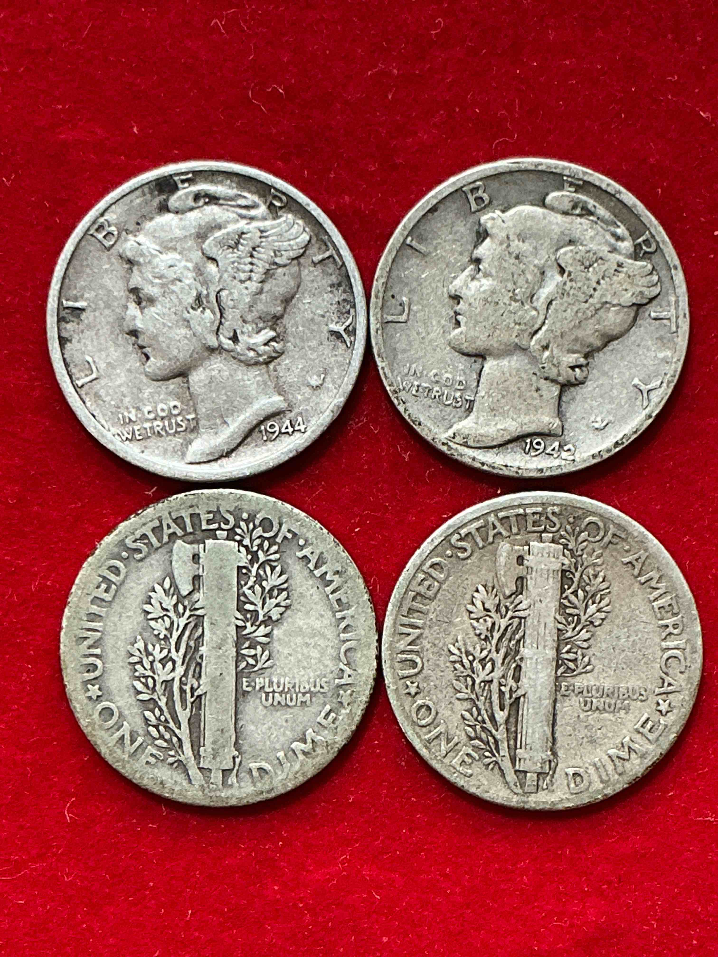 antique u.s. pure fine silver mercury dimes! silver mercury dimes were minted from 1916-1945 & have become serious collector items! check out these awesome examples, all in nice, circulated condition with visible dates & varying years! rare to have visible dates! makes for a great investment in precious metals, mercury dimes are 90% pure fine silver! they don't make em' like this anymore!