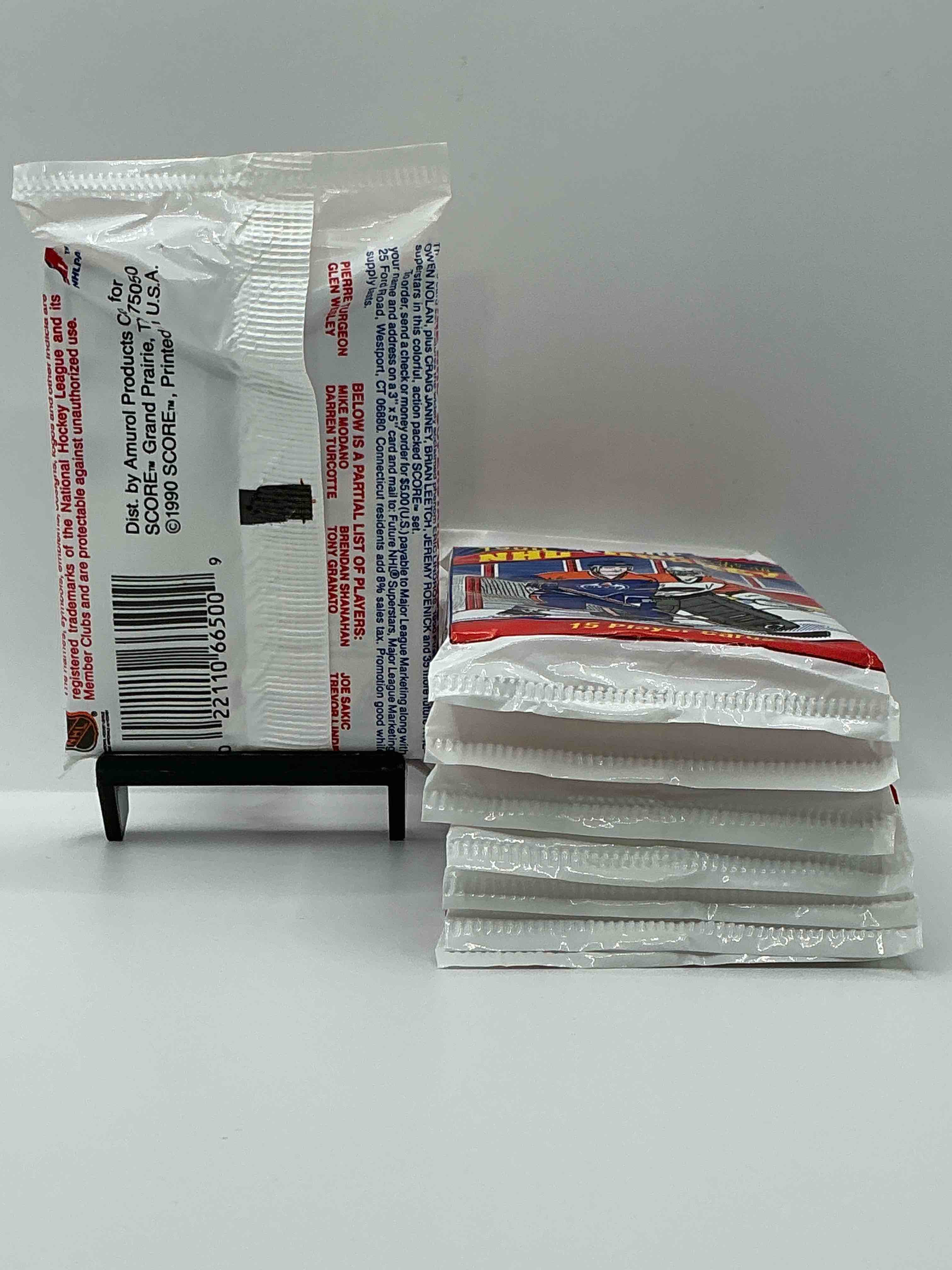 Condition photo showing New/Like New for beautiful & rare! wayne gretzky!? 1990 score hockey unopened packs! look for key rookies & wayne gretzky cards in these amazing packs! straight from box & rare!