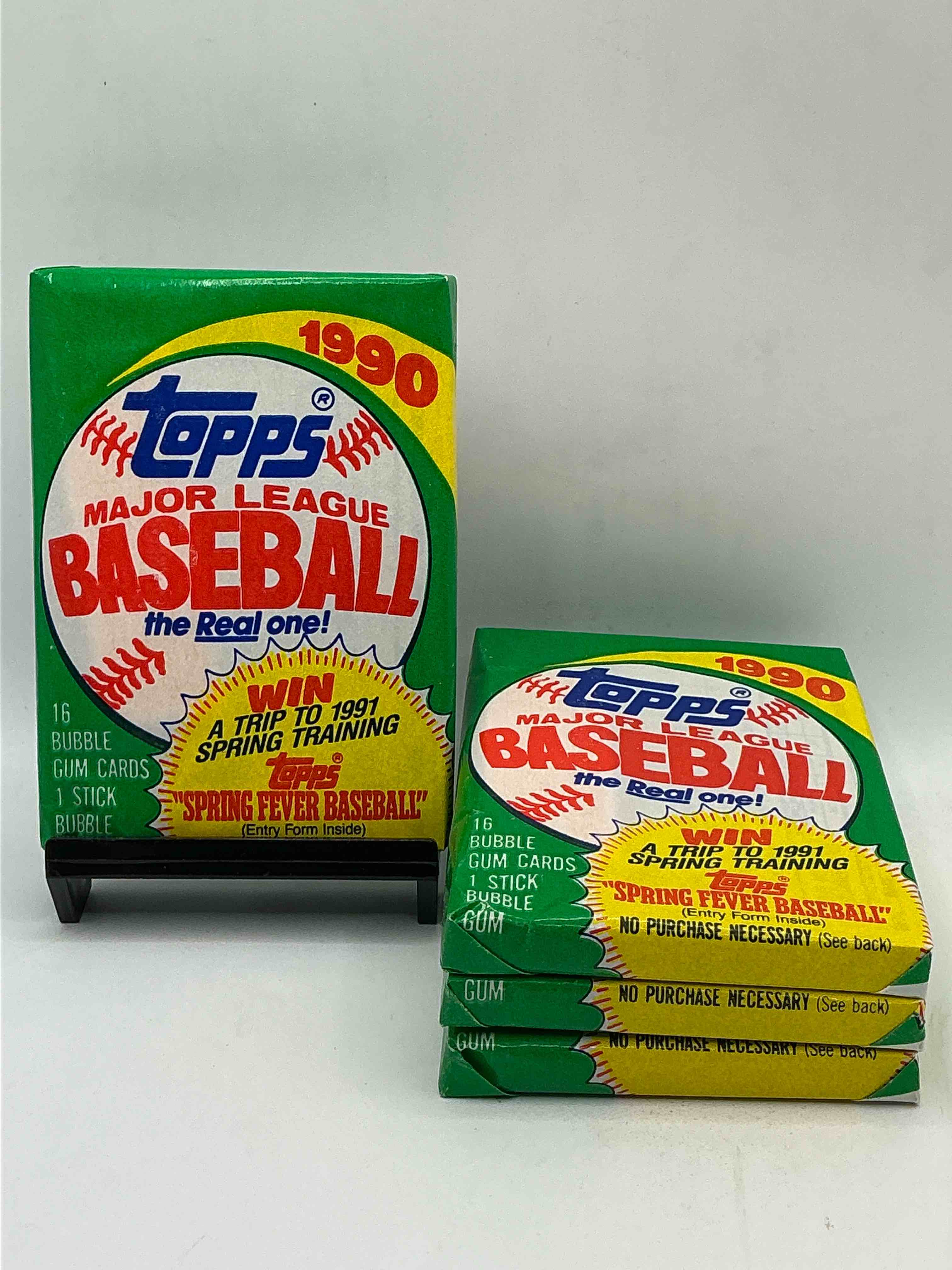 possible ken griffey jr rookie card! 1990 topps baseball unopened sports card wax pack, direct from original retail case! search for card collectibles like "the big hurt" frank thomas valuable rookie & error cards (error cards valued at $1,000 and up!), & early ken griffey jr. all star rookie card #336 (psa 10 value $350+) & so much more!