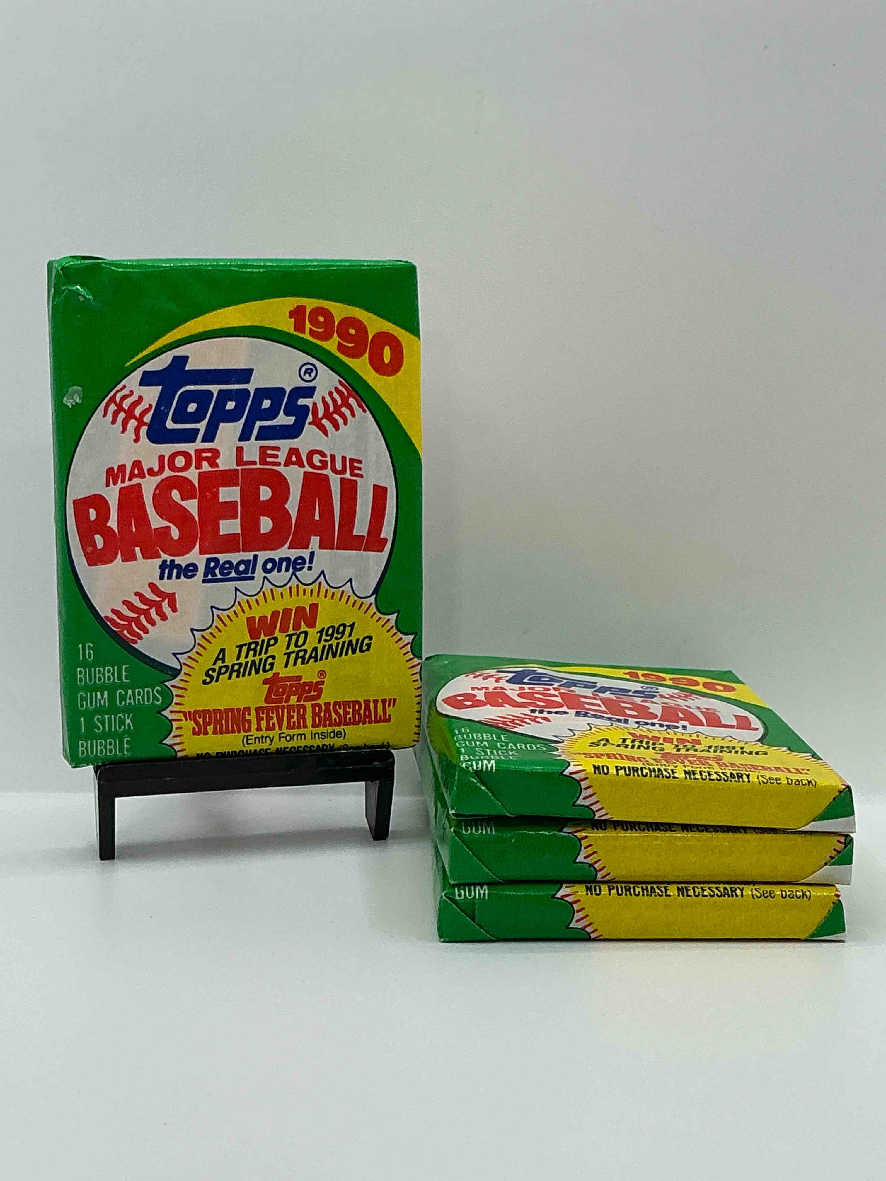 possible ken griffey jr rookie card! 1990 topps baseball unopened sports card wax pack, direct from original retail case! search for card collectibles like "the big hurt" frank thomas valuable rookie & error cards (error cards valued at $1,000 and up!), & early ken griffey jr. all star rookie card #336 (psa 10 value $350+) & so much more!