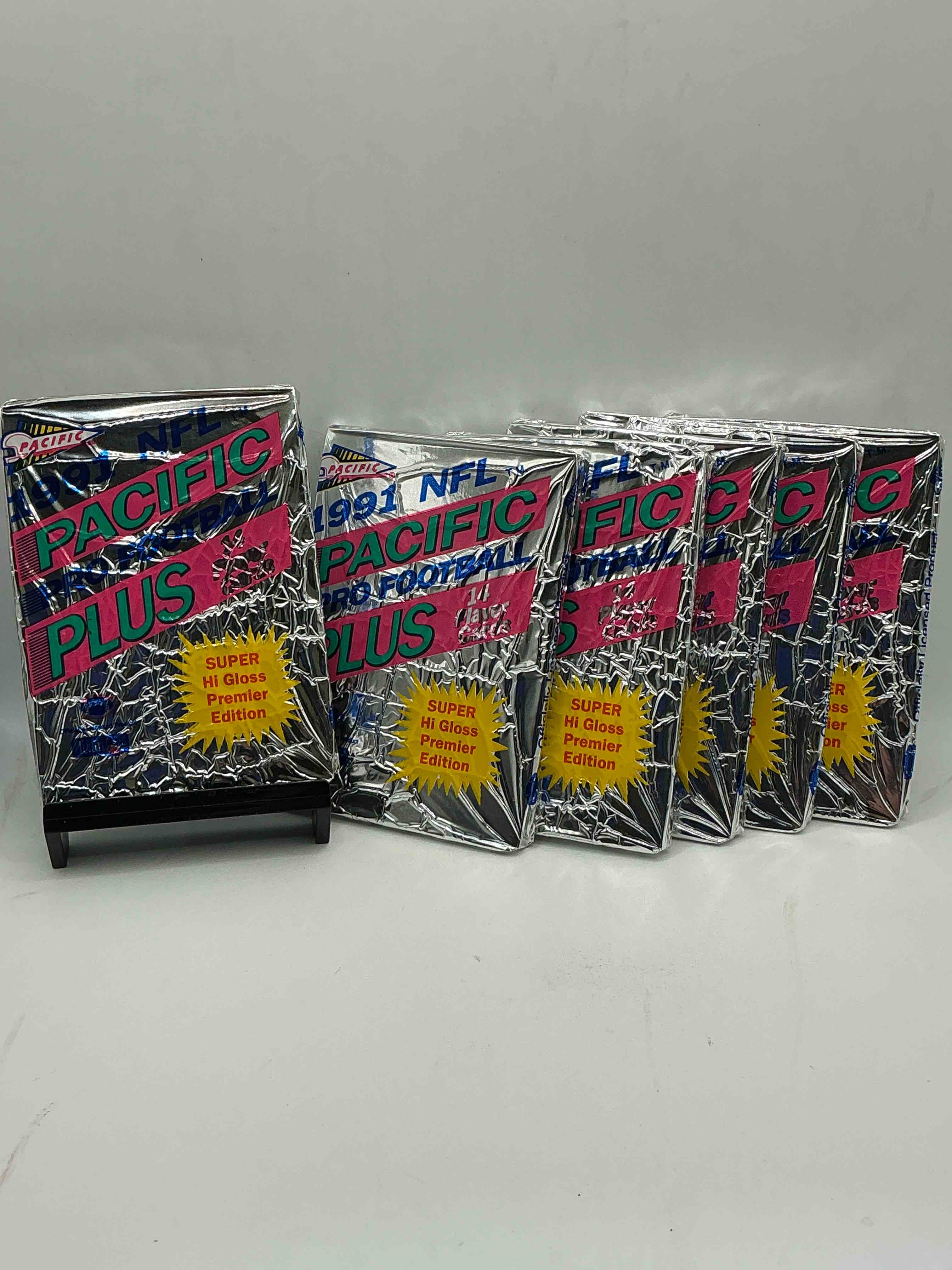 1991 pacific football, something you hardly ever see! pacific footbell sealed card pack, direct from original retail case. search for brett favre rookie, barry sanders, jerry rice & so much more! hard to find!