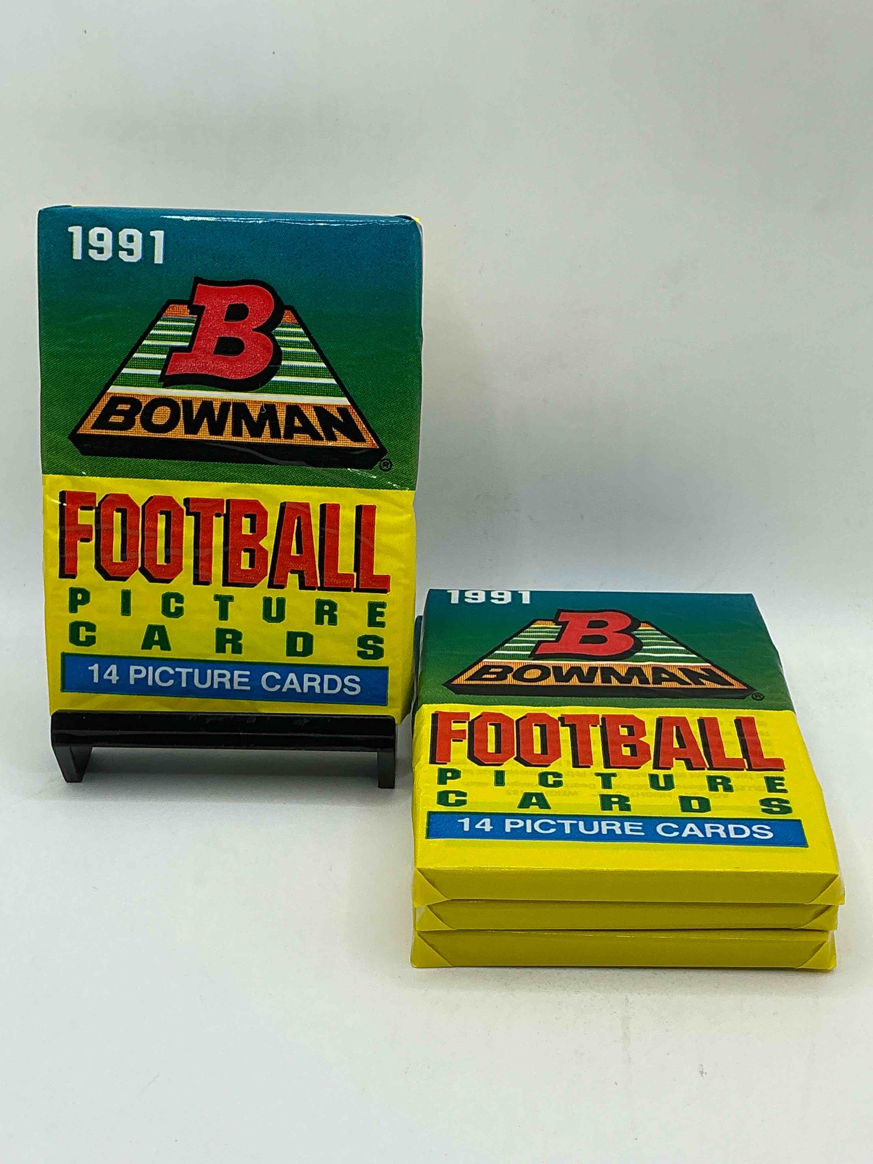 1991 bowman football unopened sports card packs direct from original box! search for valuable emmitt smith cards & other stars! super rare & could have some awesome cards inside! 