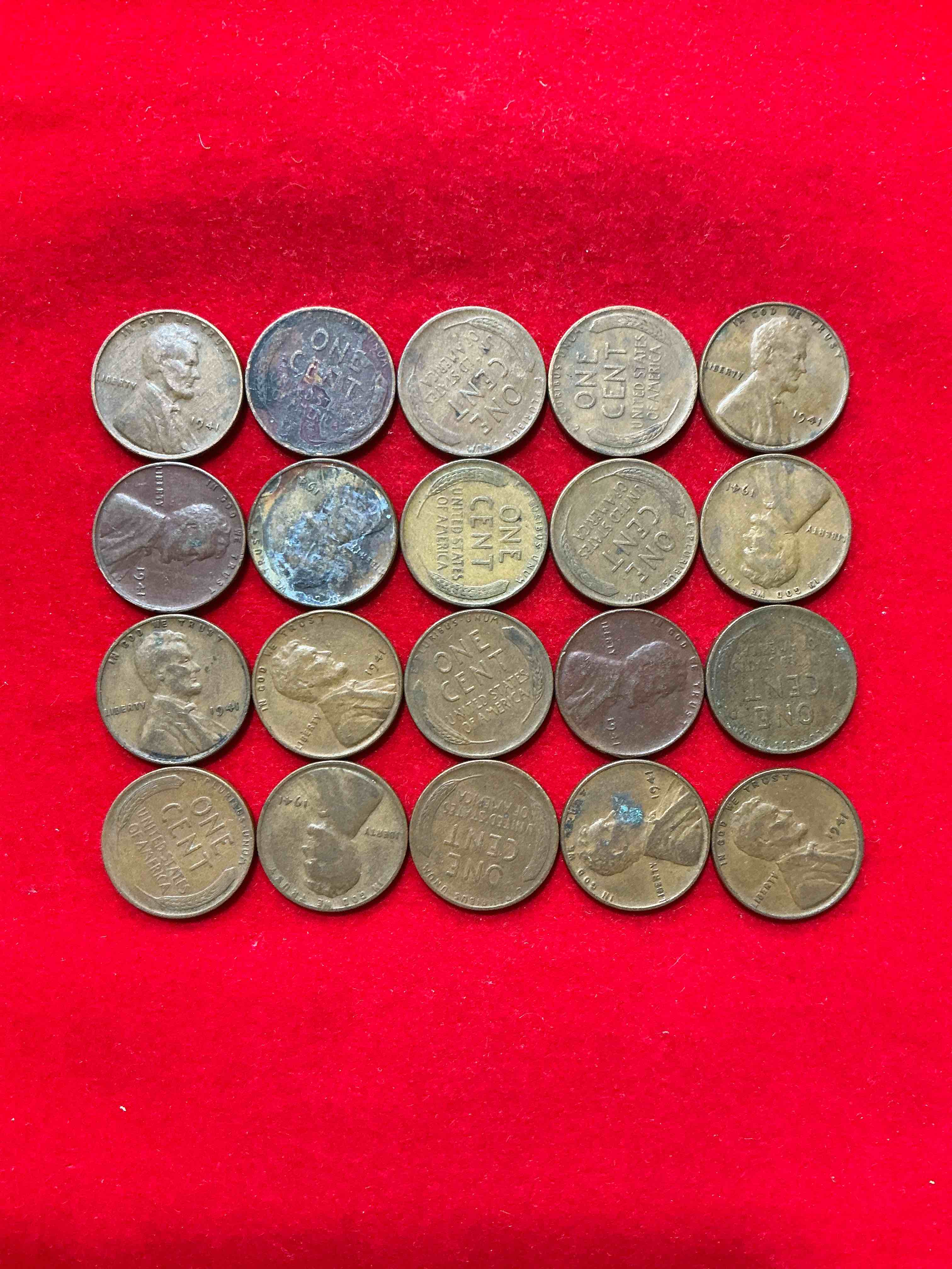 1941 pearl harbor ww2 era pennies! dec 7, 1941, a day that will live in infamy when the japanese bombed pearl harbor bringing america into world war 2! up for auction are 1941 pennies in great condition, awesome pieces of wwii history!