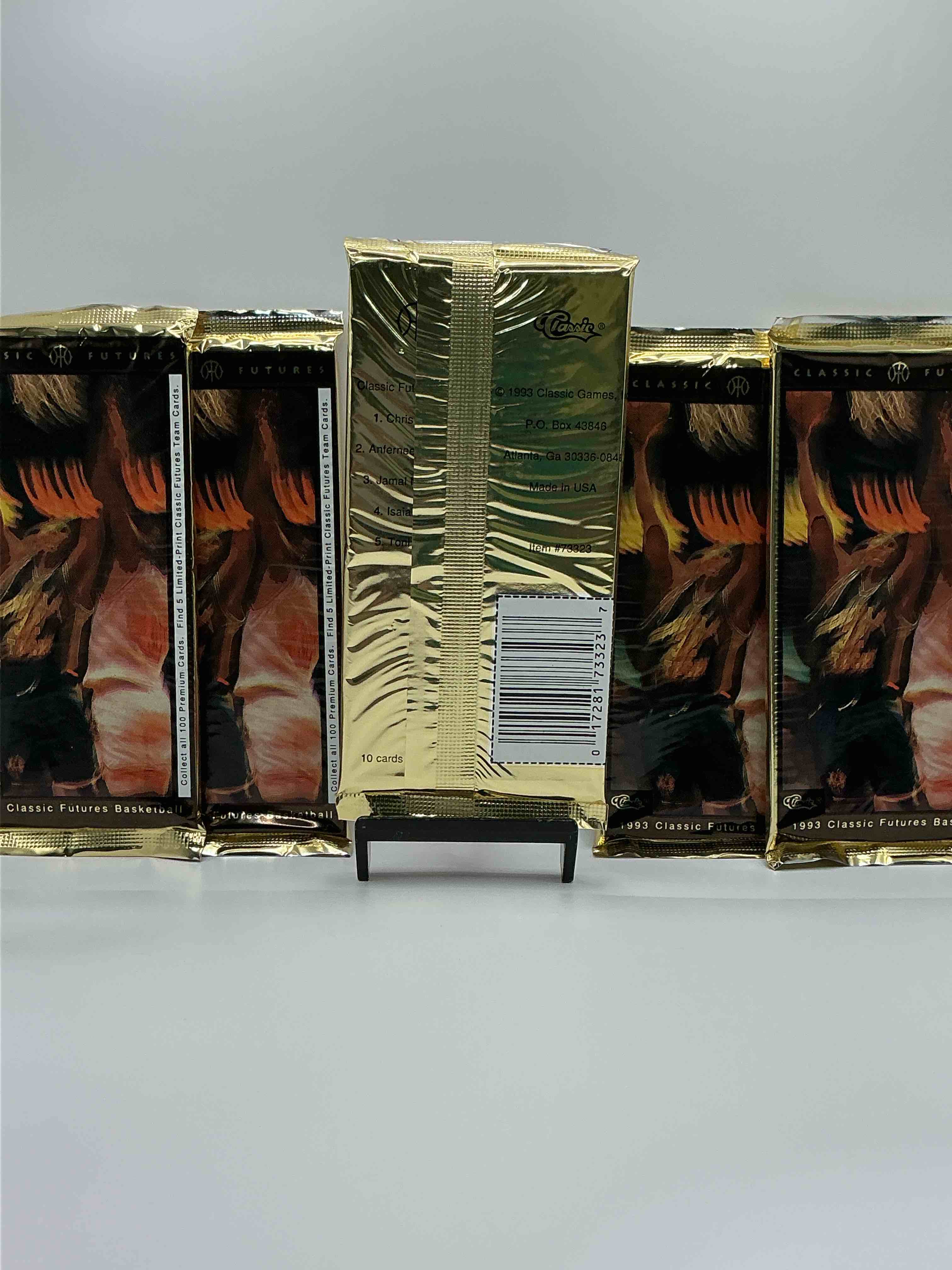 Condition photo showing New/Like New for 1993 classic draft picks unopened basketball packs! search for chris webber & anfernee hardaway rookies, along with other big names from the year! look for exclusive illustrated cards & numbered cards too!