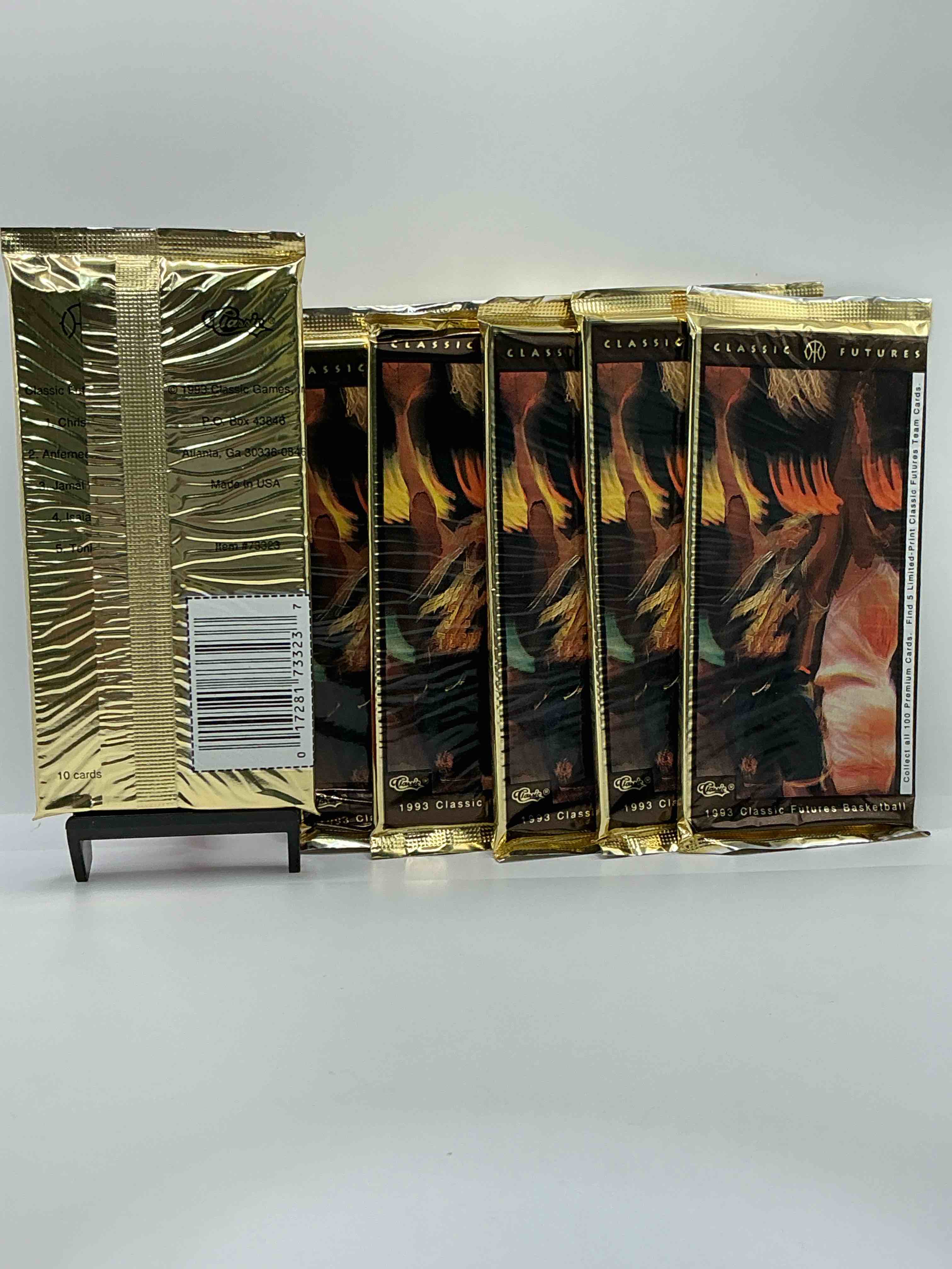 Condition photo showing New/Like New for 1993 classic draft picks unopened basketball packs! search for chris webber & anfernee hardaway rookies, along with other big names from the year! look for exclusive illustrated cards & numbered cards too!