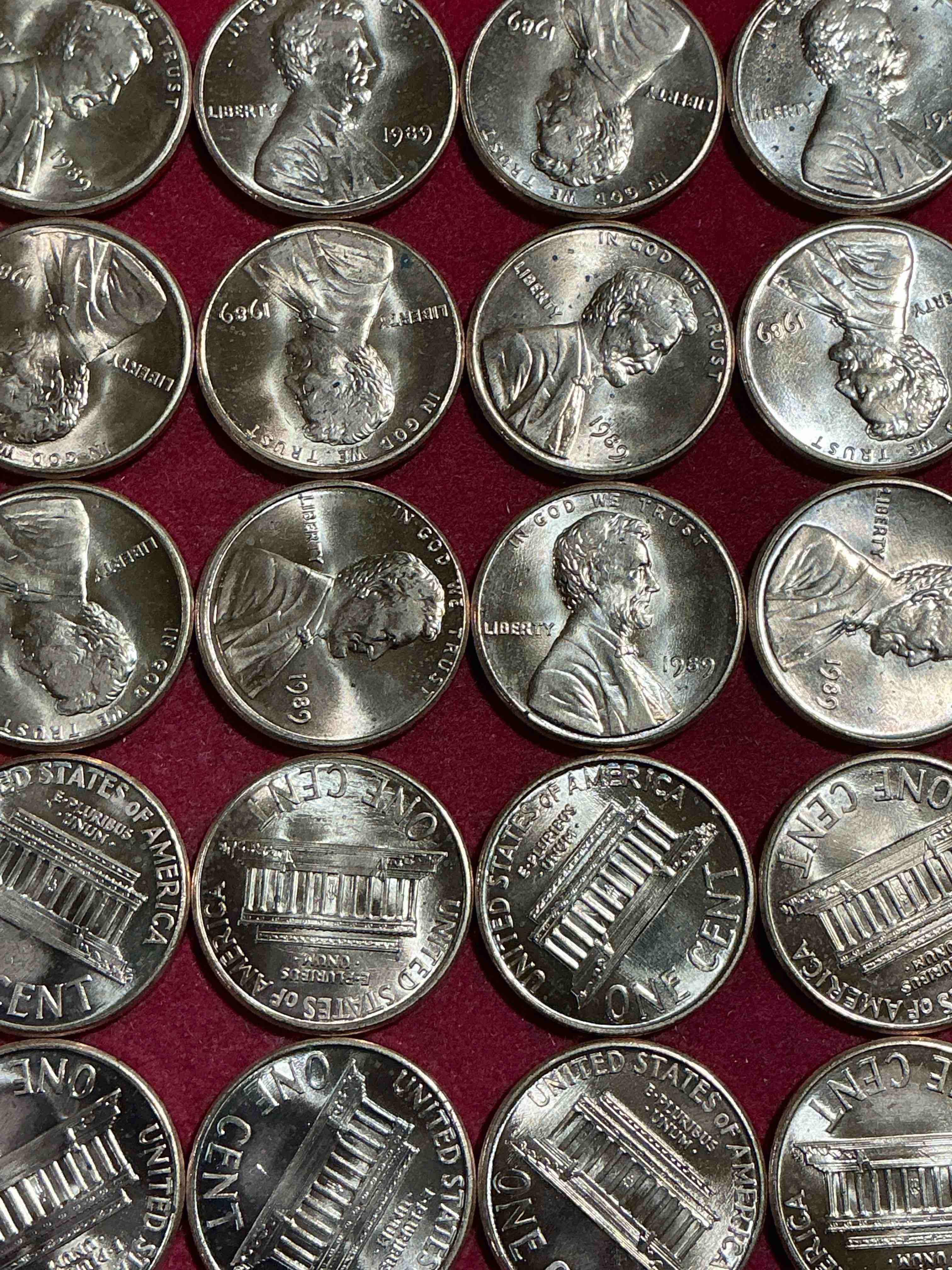 Condition photo showing New/Like New for 1989 uncirculated u.s. mint coins! attention all swifties out there! what a great year! these gorgeous coins from the mint set features each u.s. coins minted in 1989 in uncirculated condition, from each mint mark, philly & denver! from the u.s. treasury in 1989! own an awesome investment & incredible piece of u.s. history! also makes for an awesome gift!