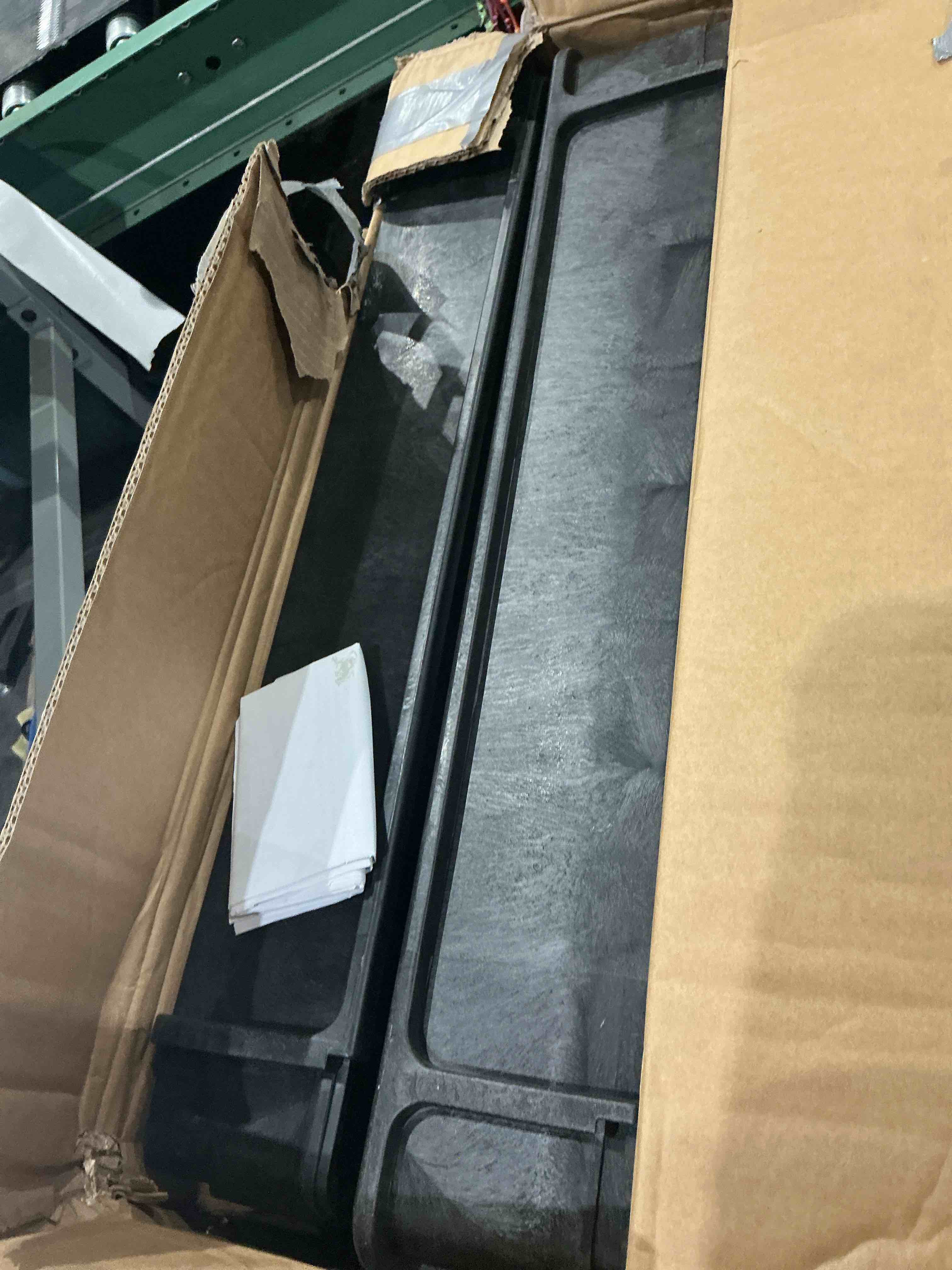 https://s3.amazonaws.com/lotting-images-prod/bidfta/PPE4891301_1780571191397.jpeg