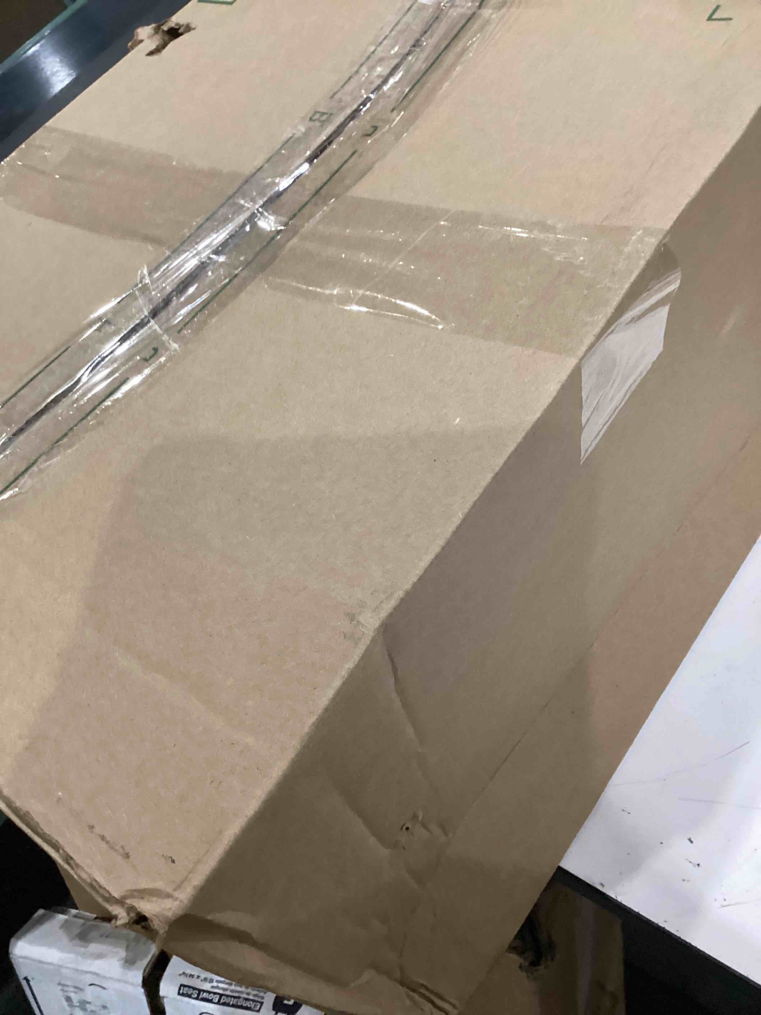 https://s3.amazonaws.com/lotting-images-prod/bidfta/PPE4926419_1783434387363.jpeg