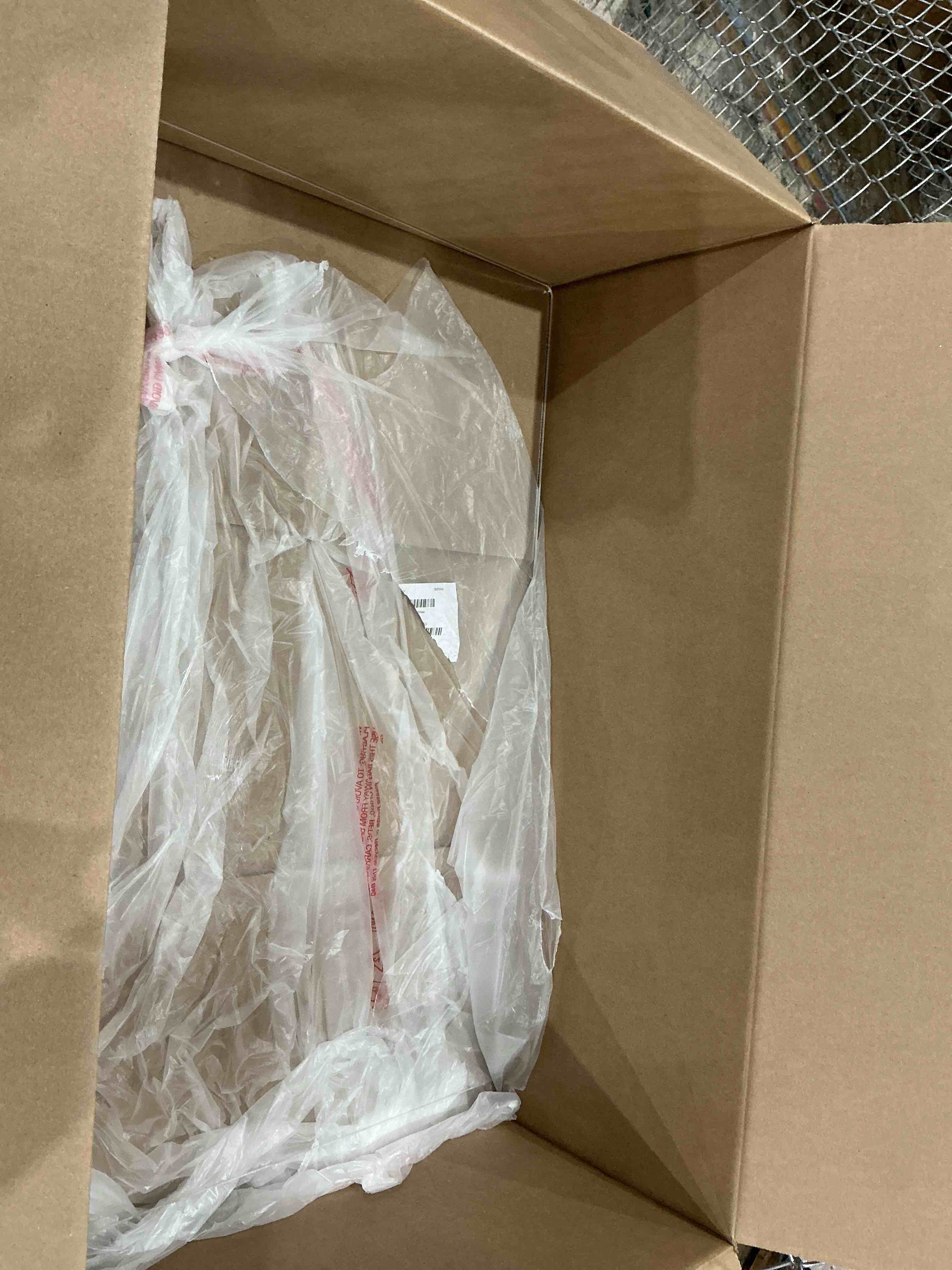 Condition photo showing Good Condition for wesiti large acrylic cutting board with lip non slip 30"l x 20"w clear cutting board chopping acrylic countertop protector cover shatter resistant for home restaurant kitchen sink stove 31.5"l x 21.3"w clear