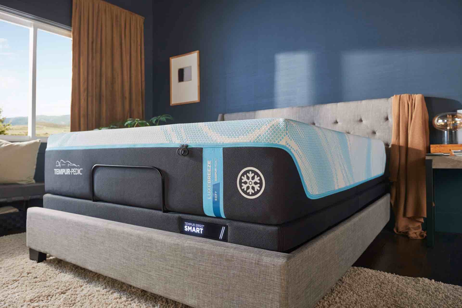Tempur-LuxeBreeze® Soft 2.0 Mattress by Tempur-Pedic® Twin LT