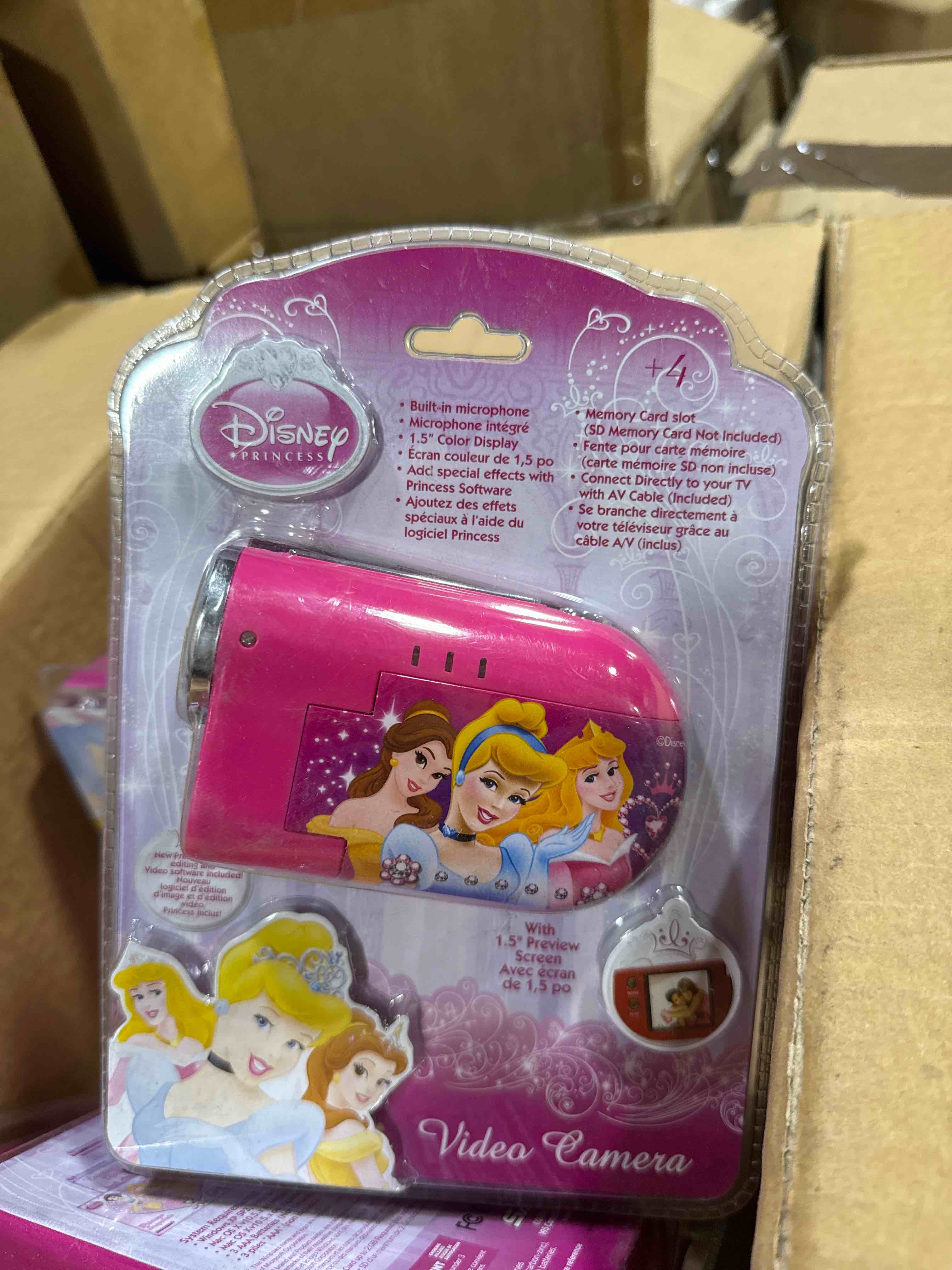 https://s3.amazonaws.com/lotting-images-prod/bidfta/PPE4959738_1779912180077.jpeg