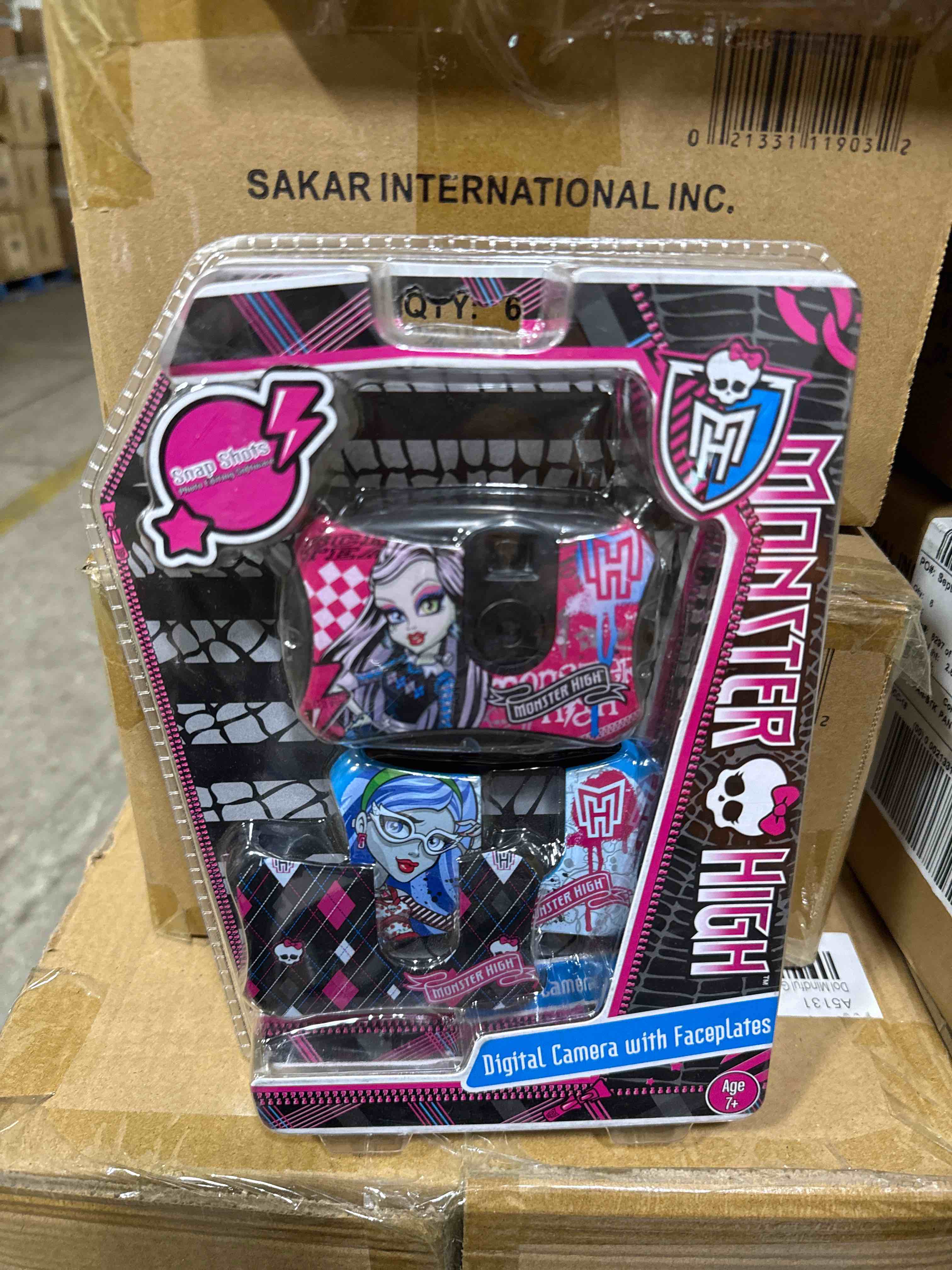 digital camera, monster high