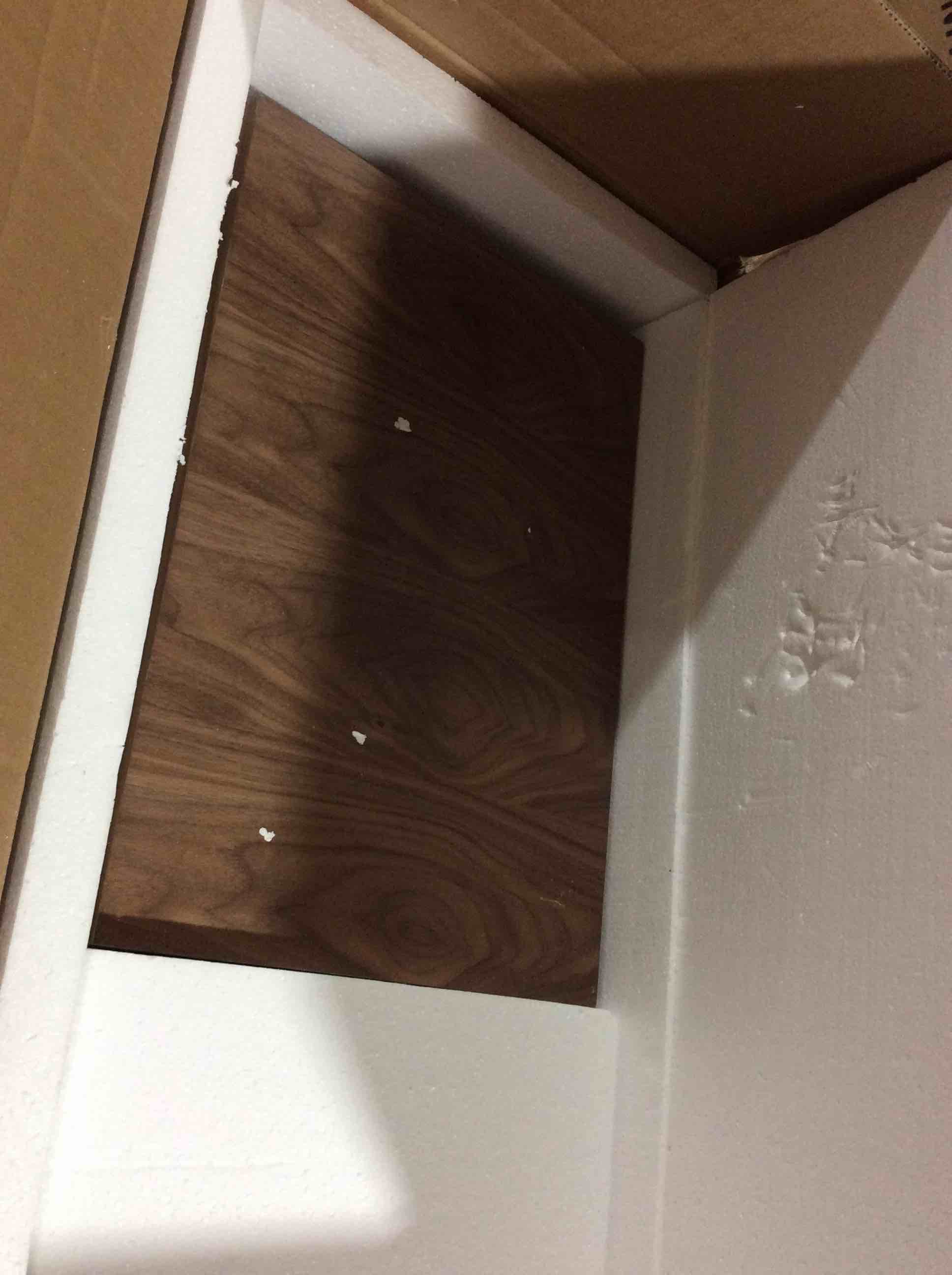 https://s3.amazonaws.com/lotting-images-prod/bidfta/PPE5059092_1780587358779.jpeg