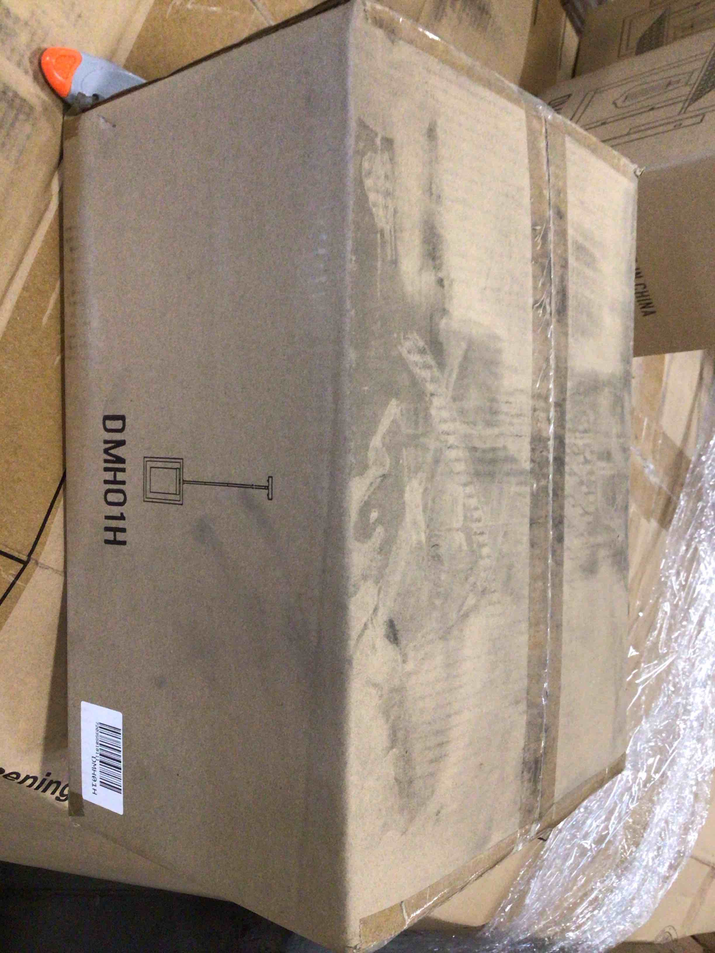 https://s3.amazonaws.com/lotting-images-prod/bidfta/PPE5062233_1781616023079.jpeg
