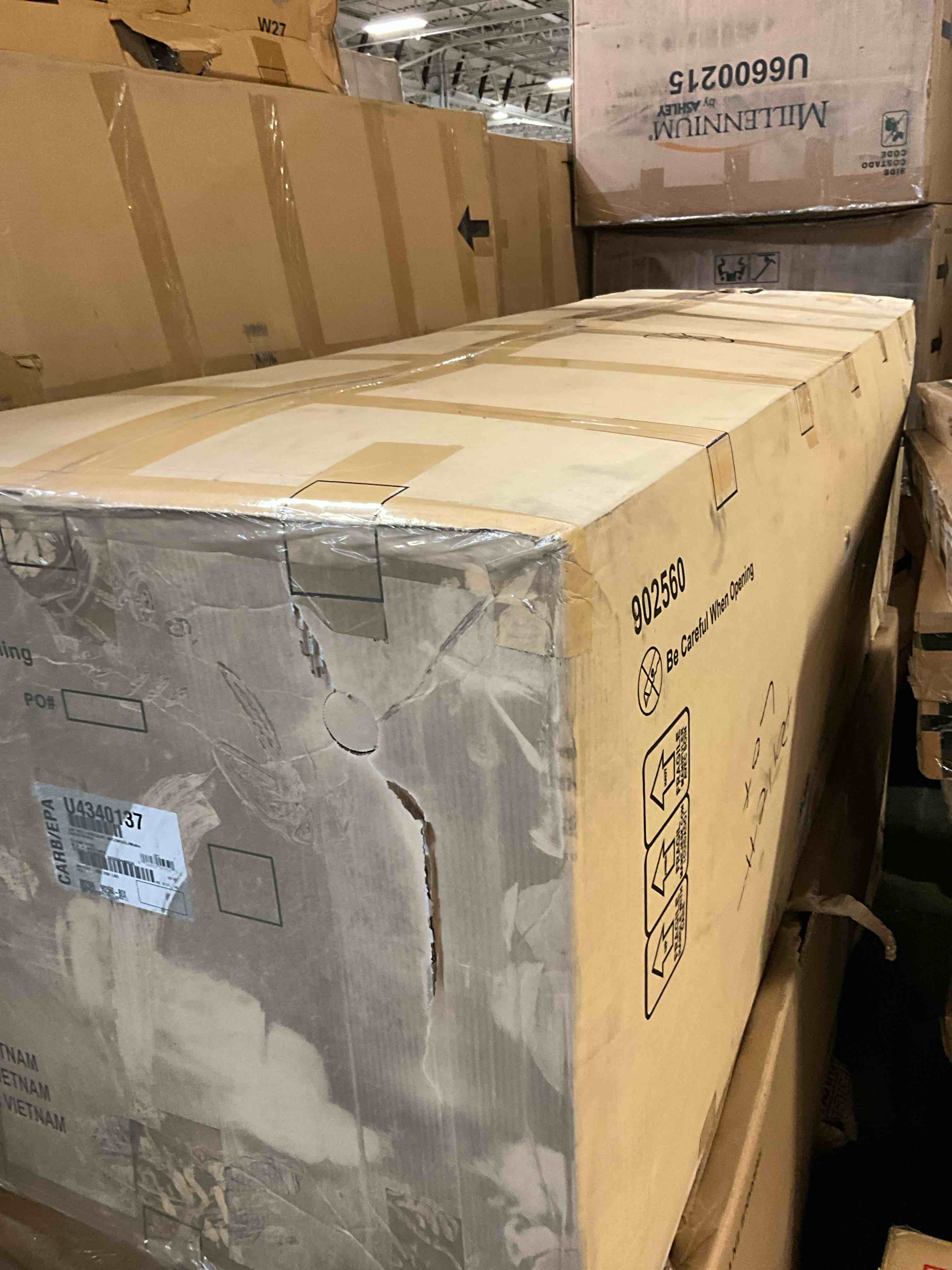 https://s3.amazonaws.com/lotting-images-prod/bidfta/PPE5062255_1781028192227.jpeg