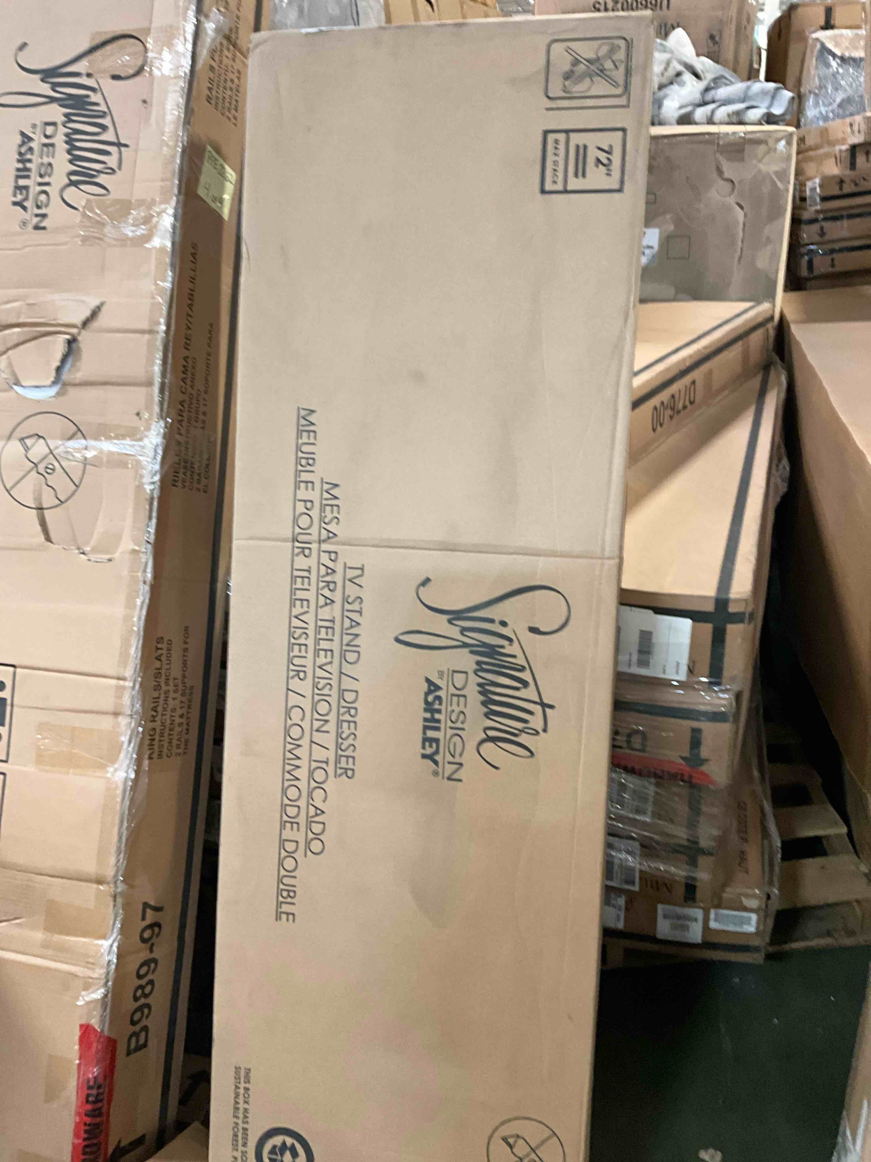https://s3.amazonaws.com/lotting-images-prod/bidfta/PPE5062266_1781013482632.jpeg