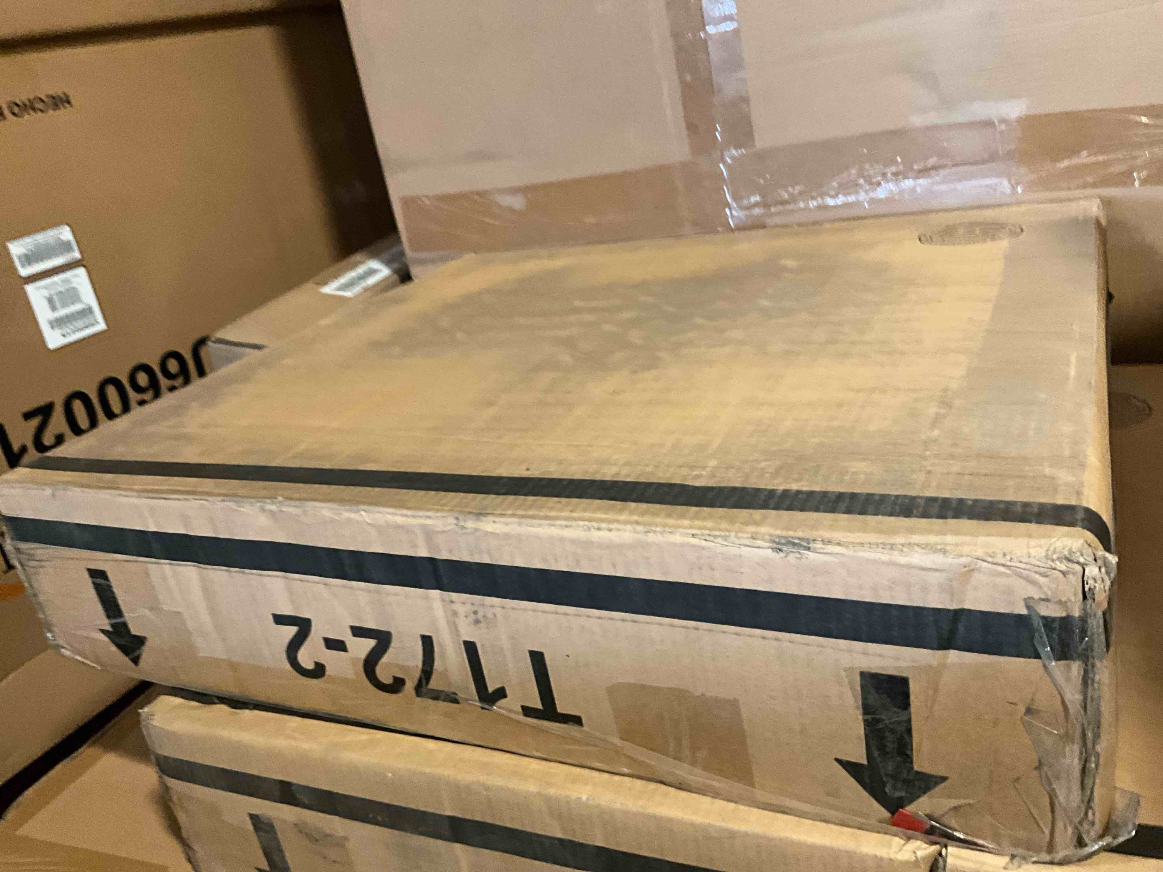 https://s3.amazonaws.com/lotting-images-prod/bidfta/PPE5062274_1781036026510.jpeg