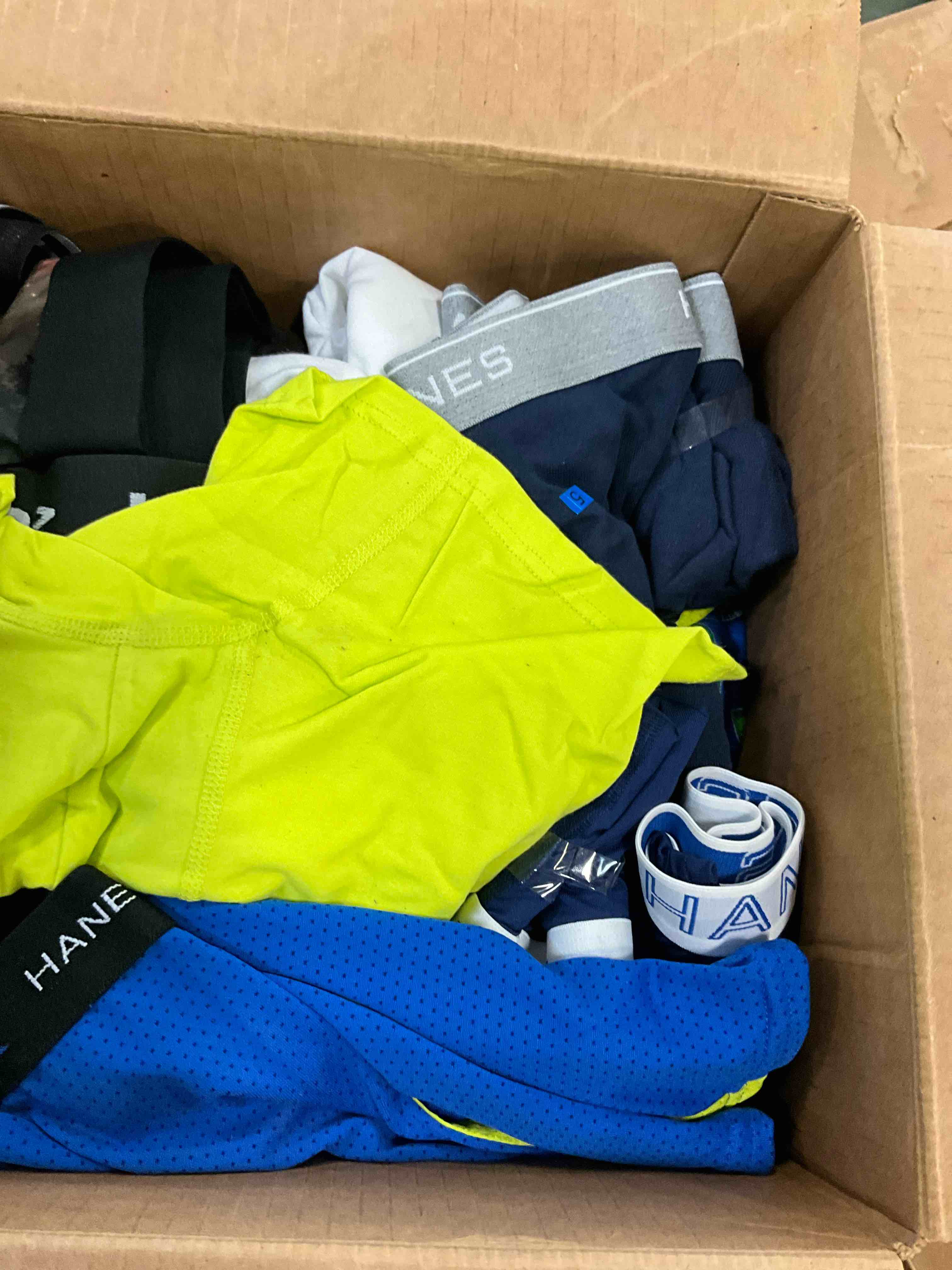 box lot of miscellaneous items 