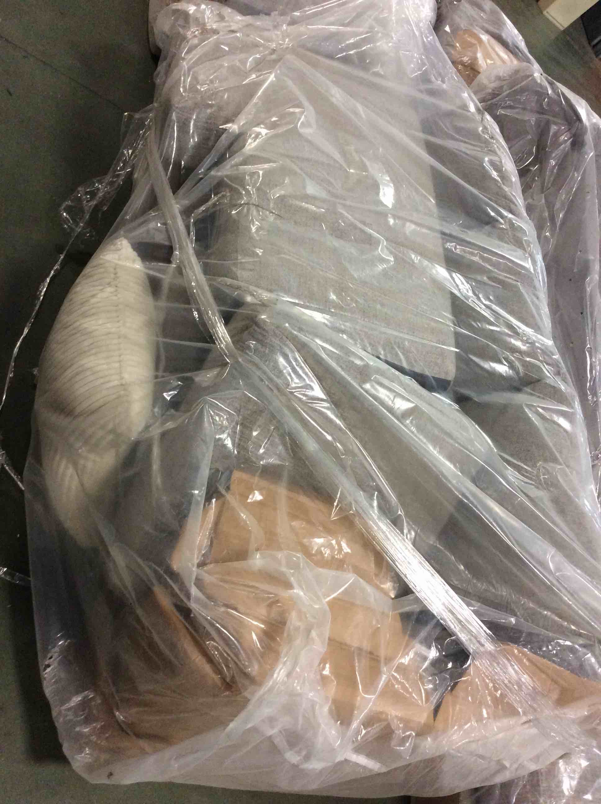https://s3.amazonaws.com/lotting-images-prod/bidfta/PPE5062712_1782224565625.jpeg