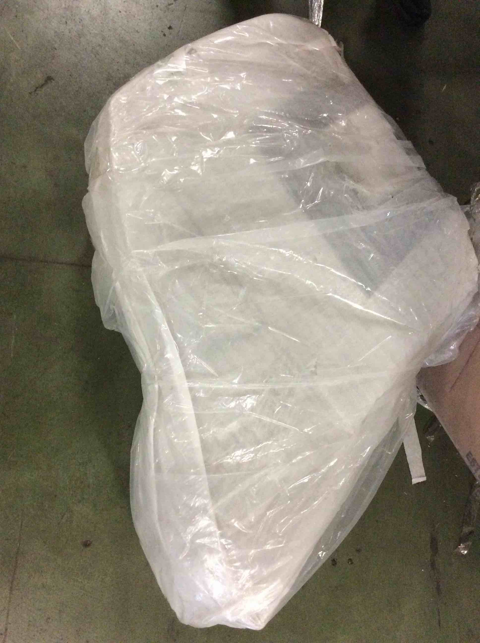 https://s3.amazonaws.com/lotting-images-prod/bidfta/PPE5062714_1782224101582.jpeg
